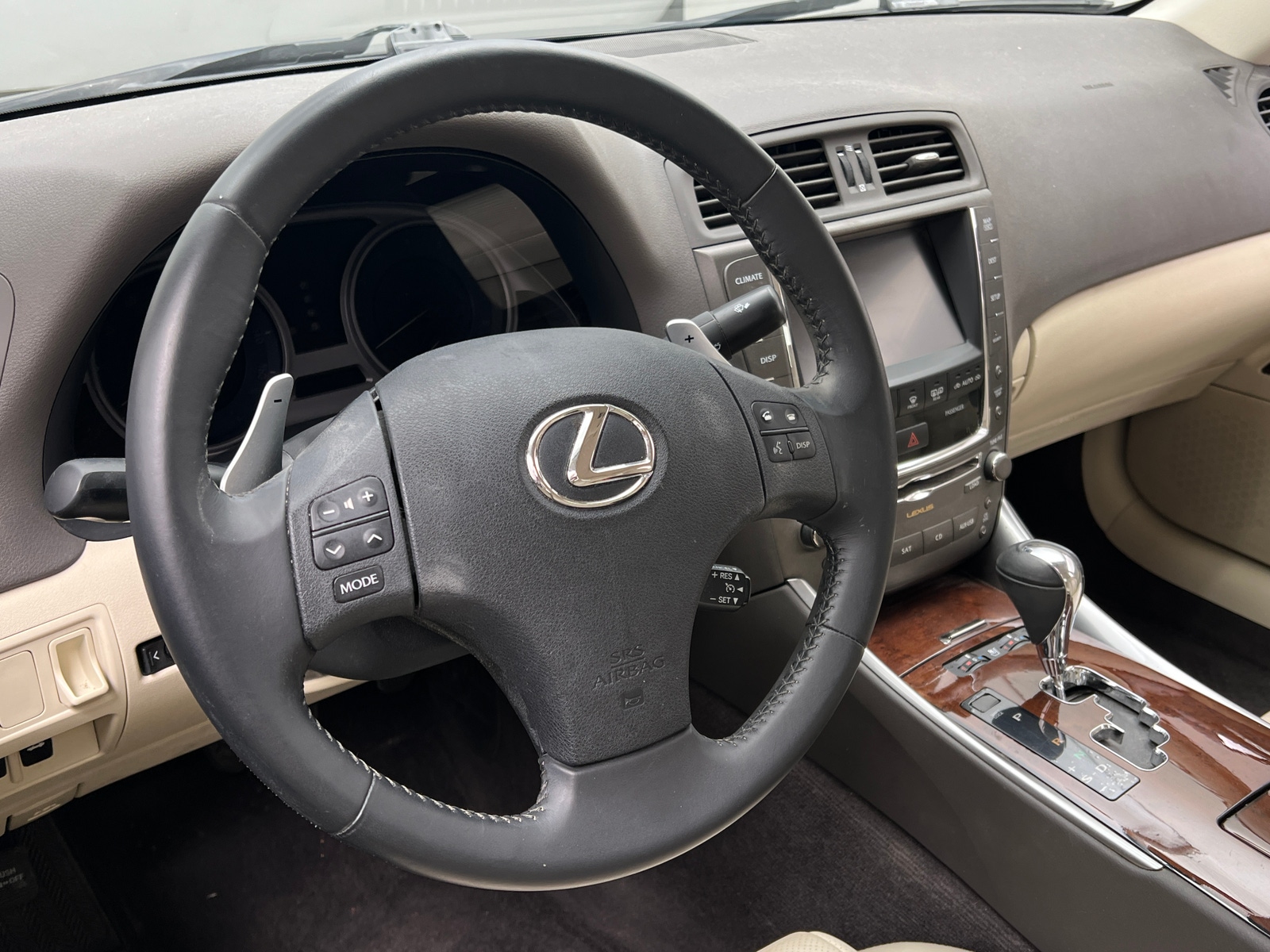 Thumbnail: 2010 Lexus IS - 4
