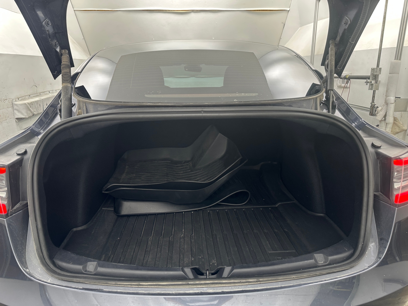 Thumbnail: 2023 Tesla Model 3 - 6