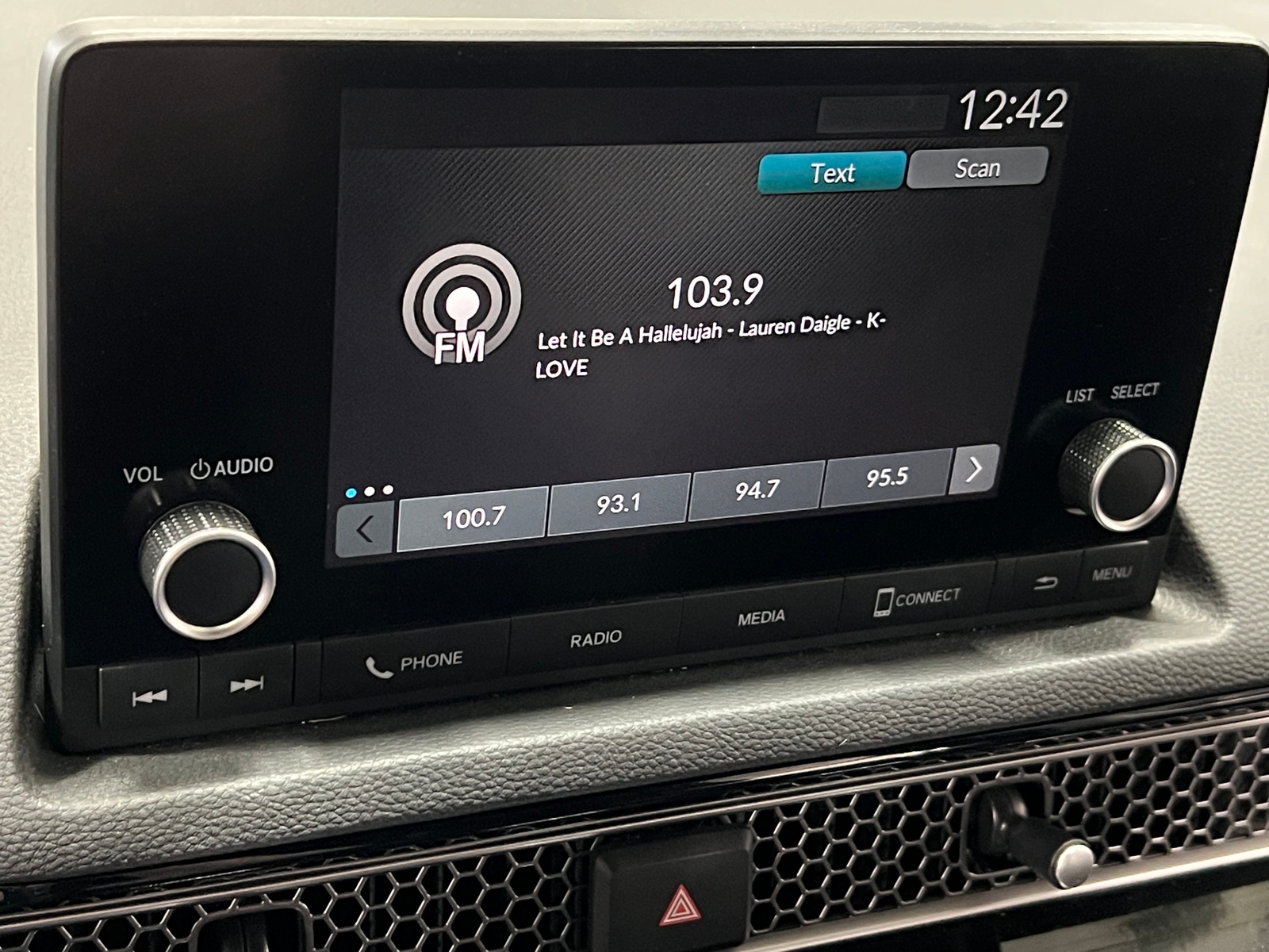 Thumbnail: 2024 Honda Civic - 4