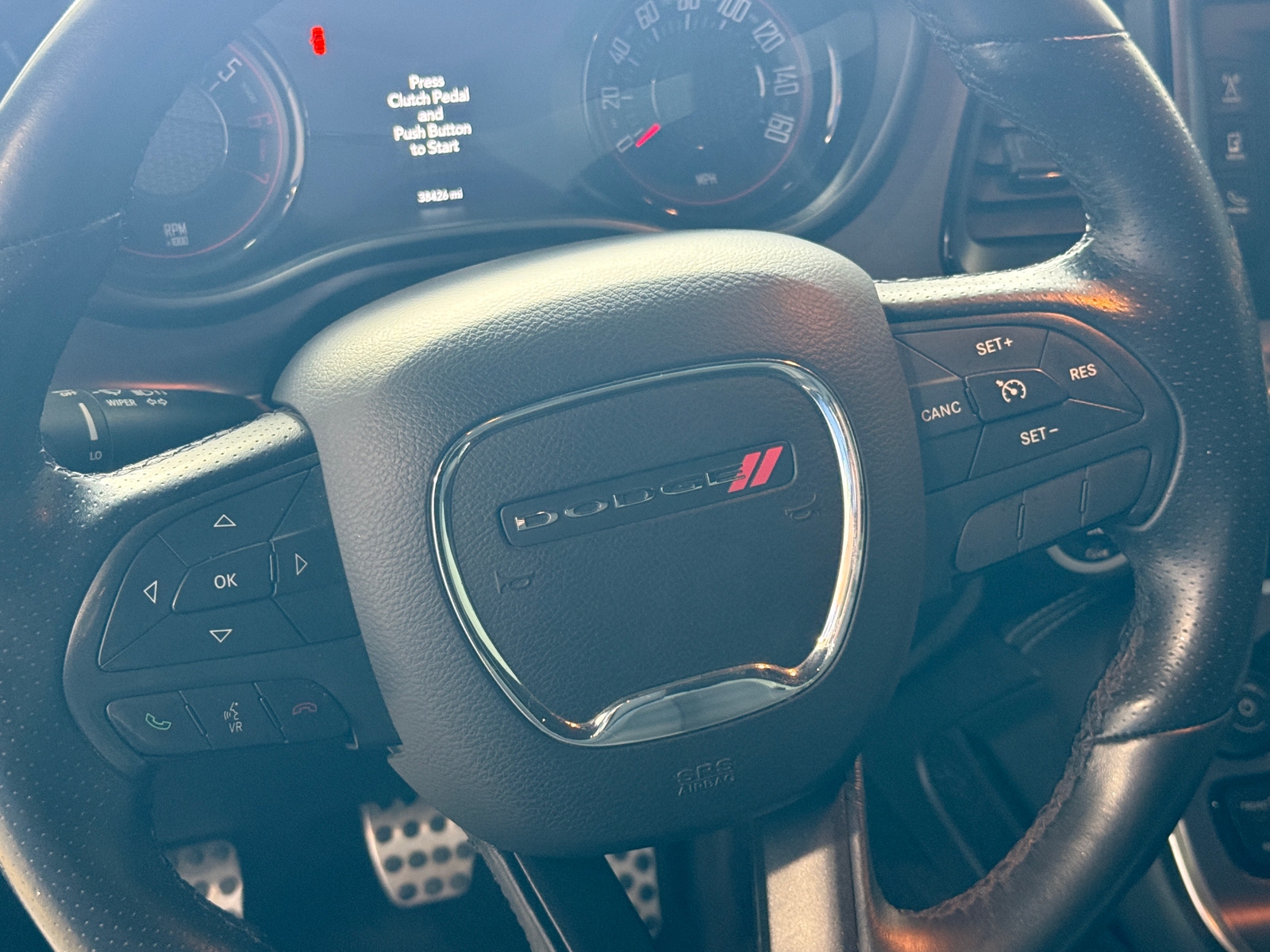 Thumbnail: 2017 Dodge Challenger - 4