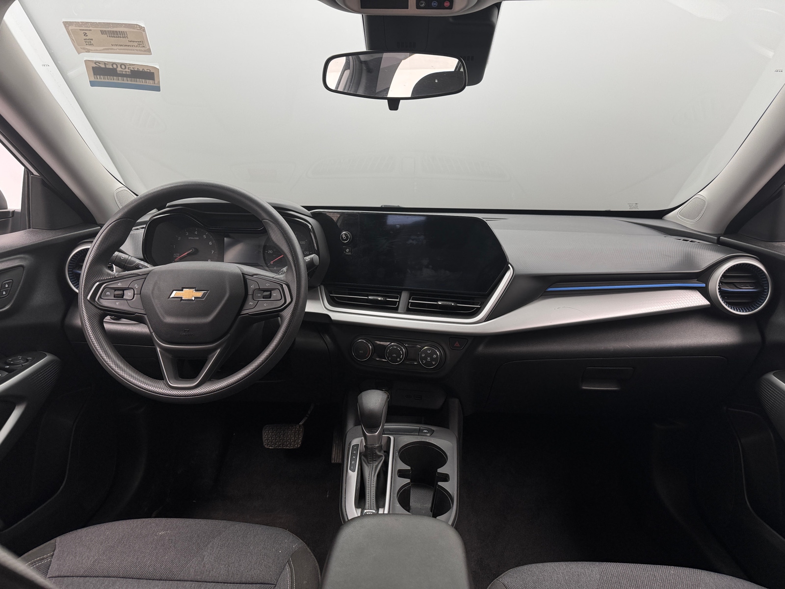 Thumbnail: 2024 Chevrolet Trax - 3