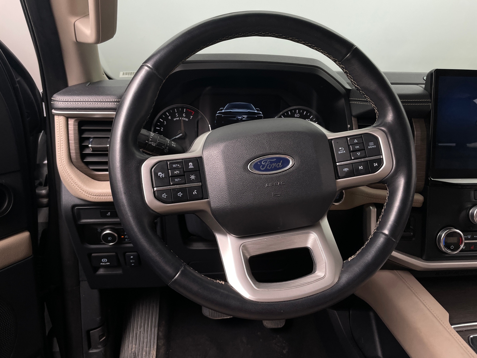 Thumbnail: 2024 Ford Expedition MAX - 4