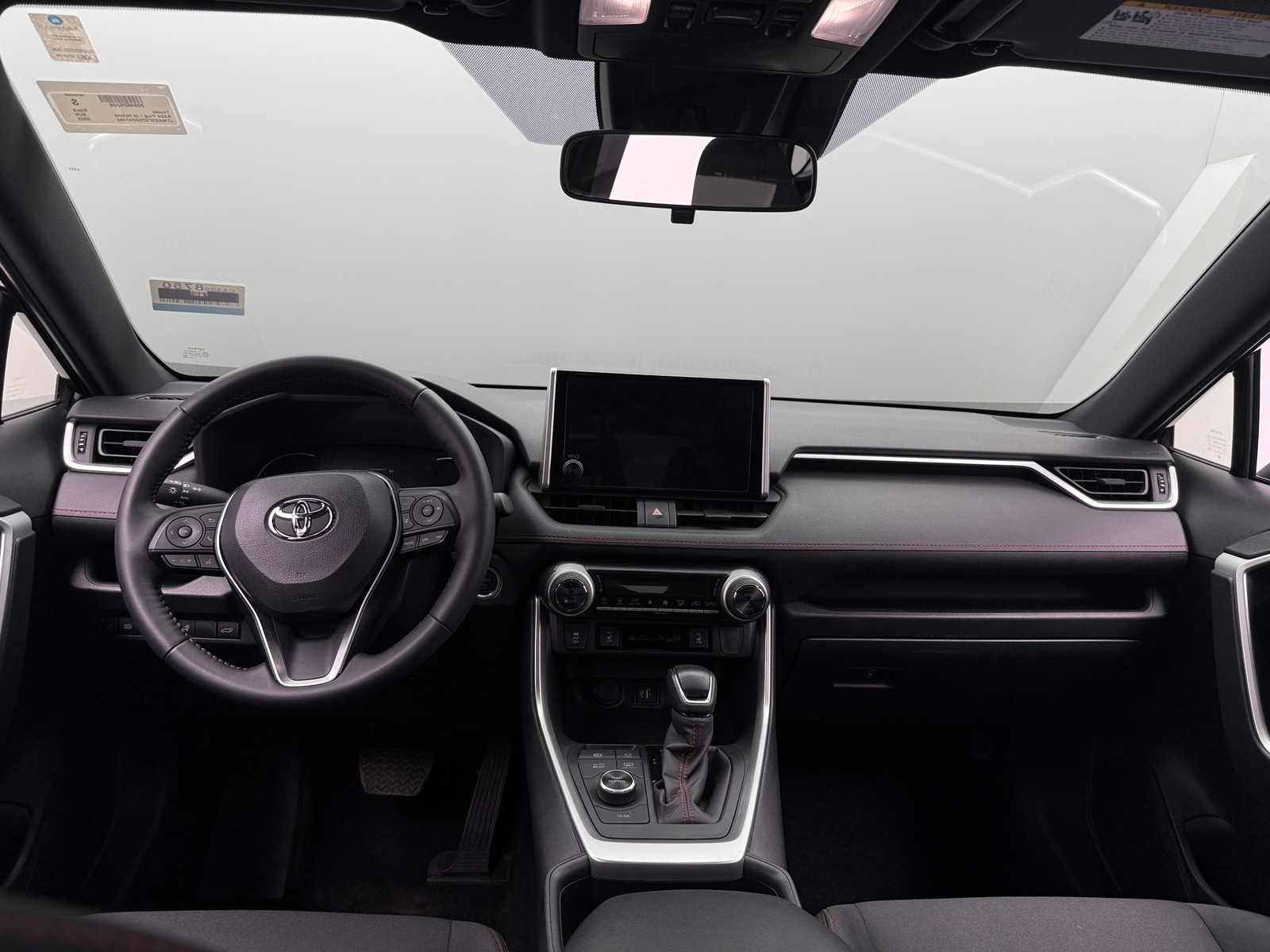 Thumbnail: 2025 Toyota RAV4 - 3