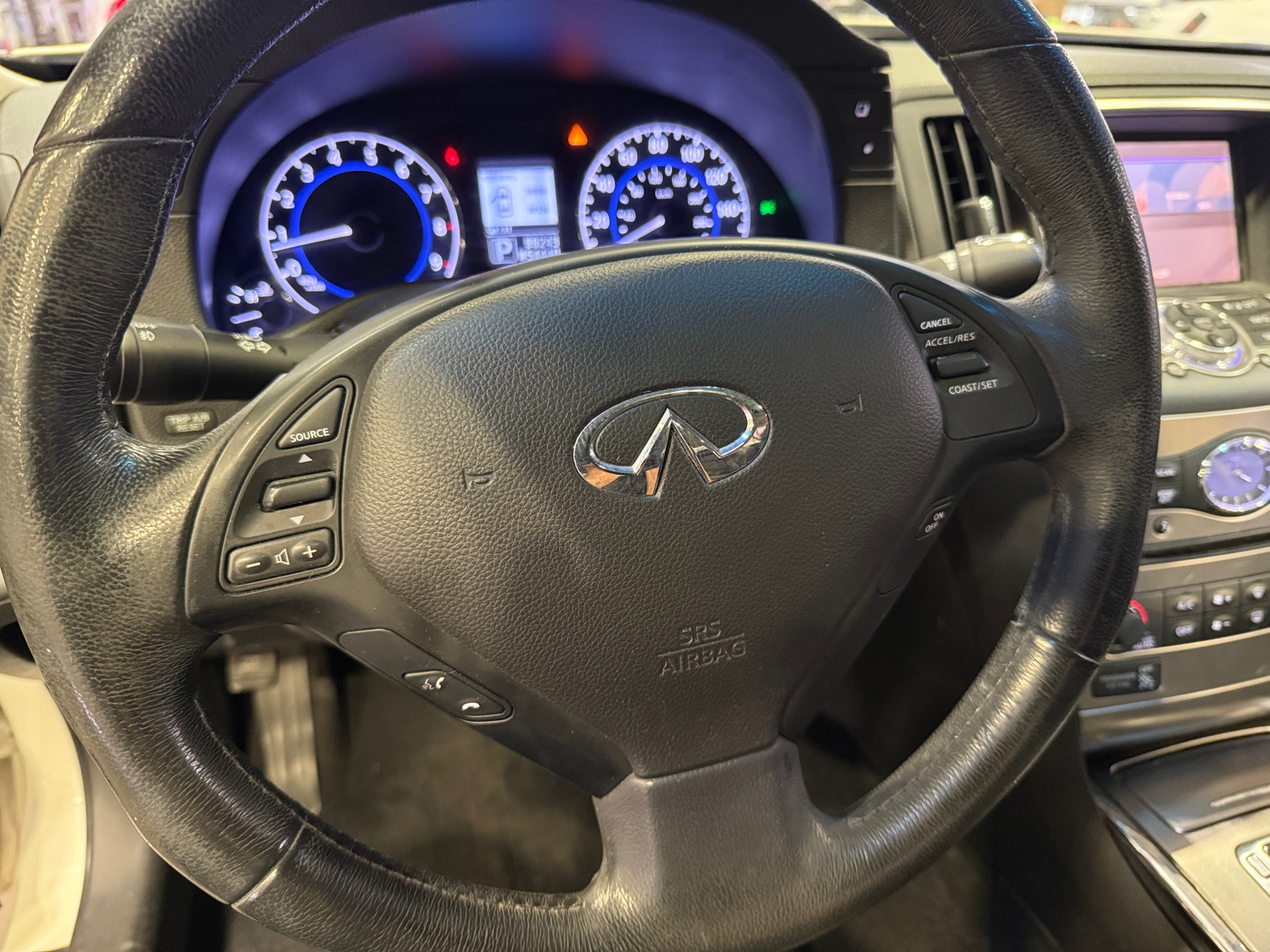 Thumbnail: 2013 INFINITI G37 - 4