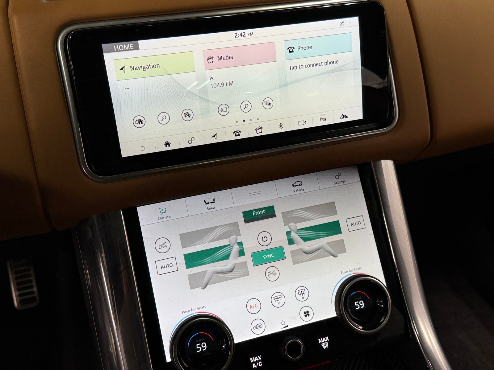 Thumbnail: 2022 Land Rover Range Rover Sport - 3