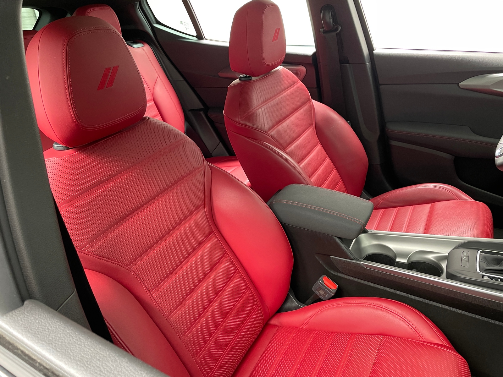 Thumbnail: 2024 Dodge Hornet - 2