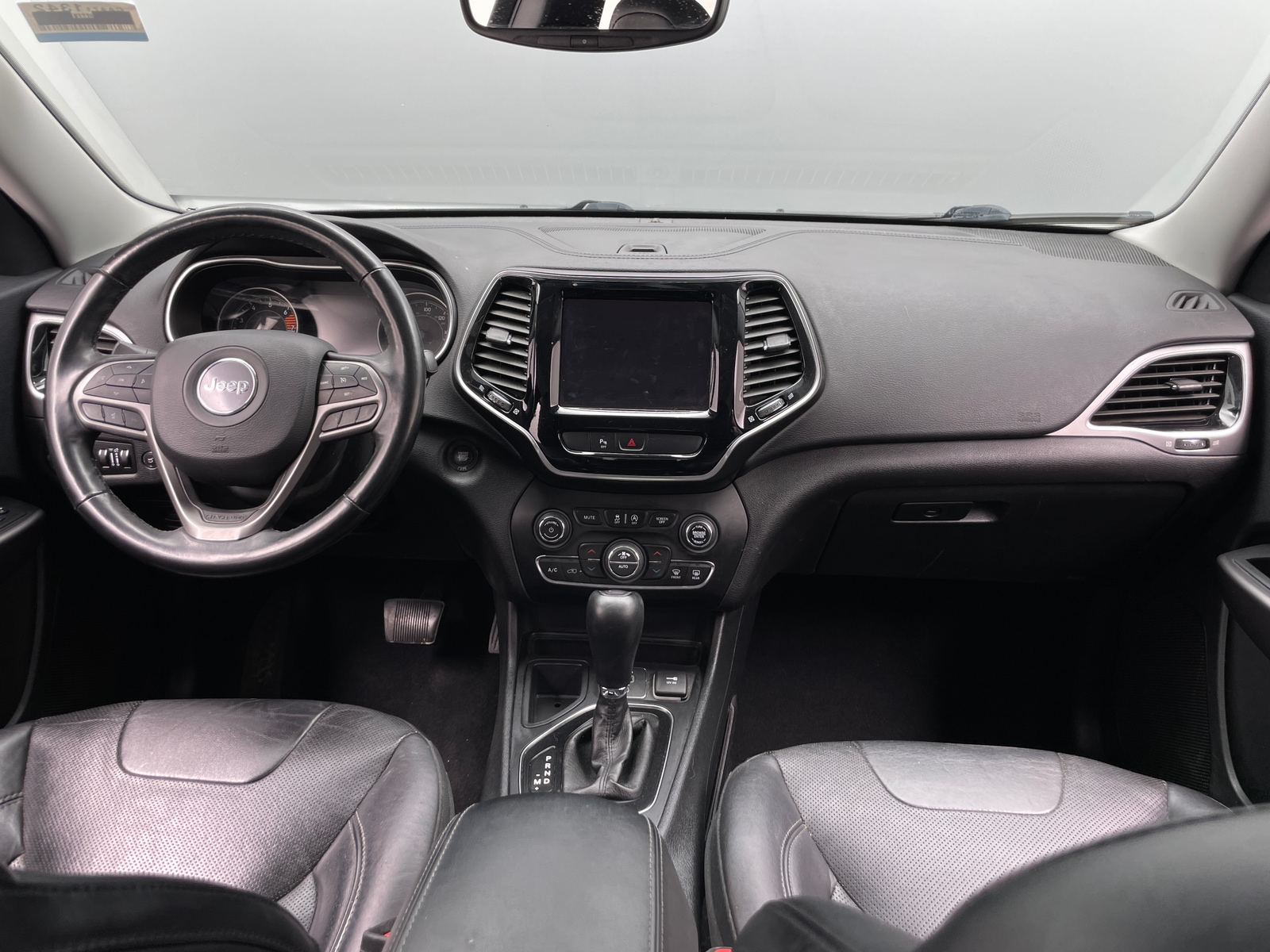 Thumbnail: 2019 Jeep Cherokee - 2