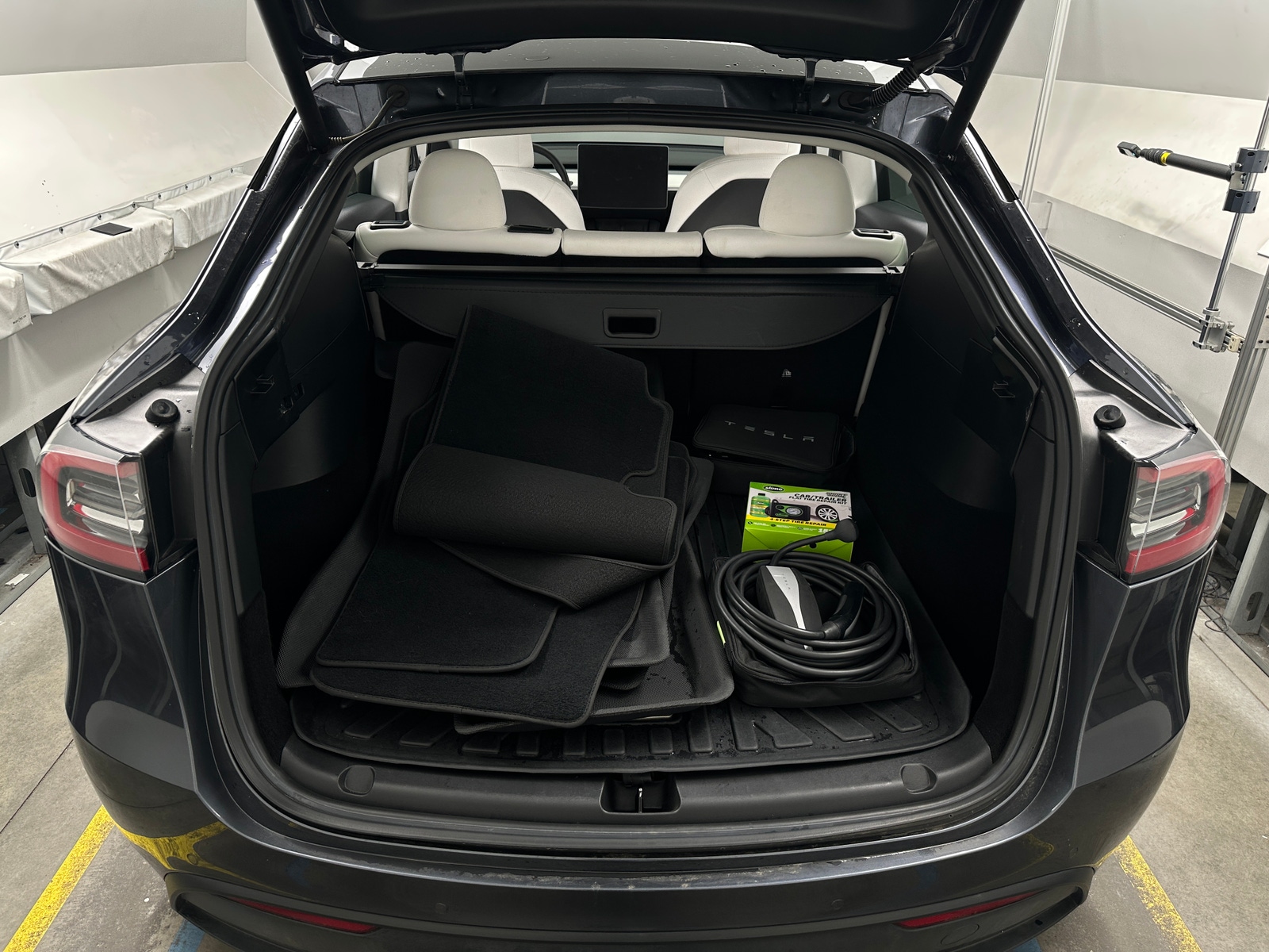 Thumbnail: 2022 Tesla Model Y - 6