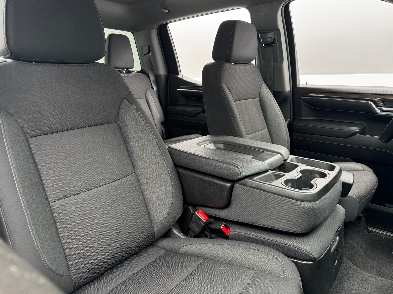 Thumbnail: 2024 Chevrolet Silverado 1500 - 2