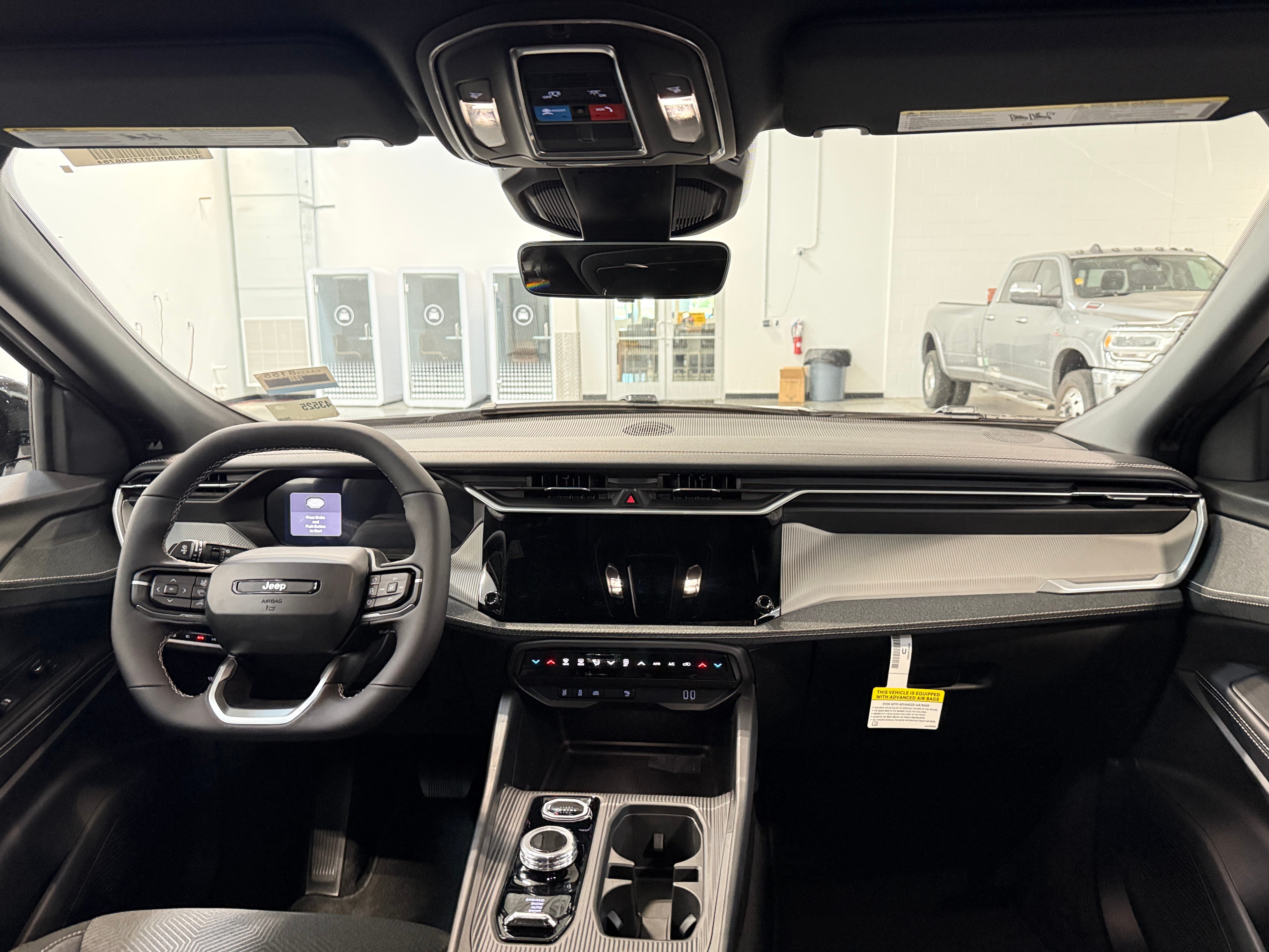 2026 Jeep Cherokee Laredo - Photo 4