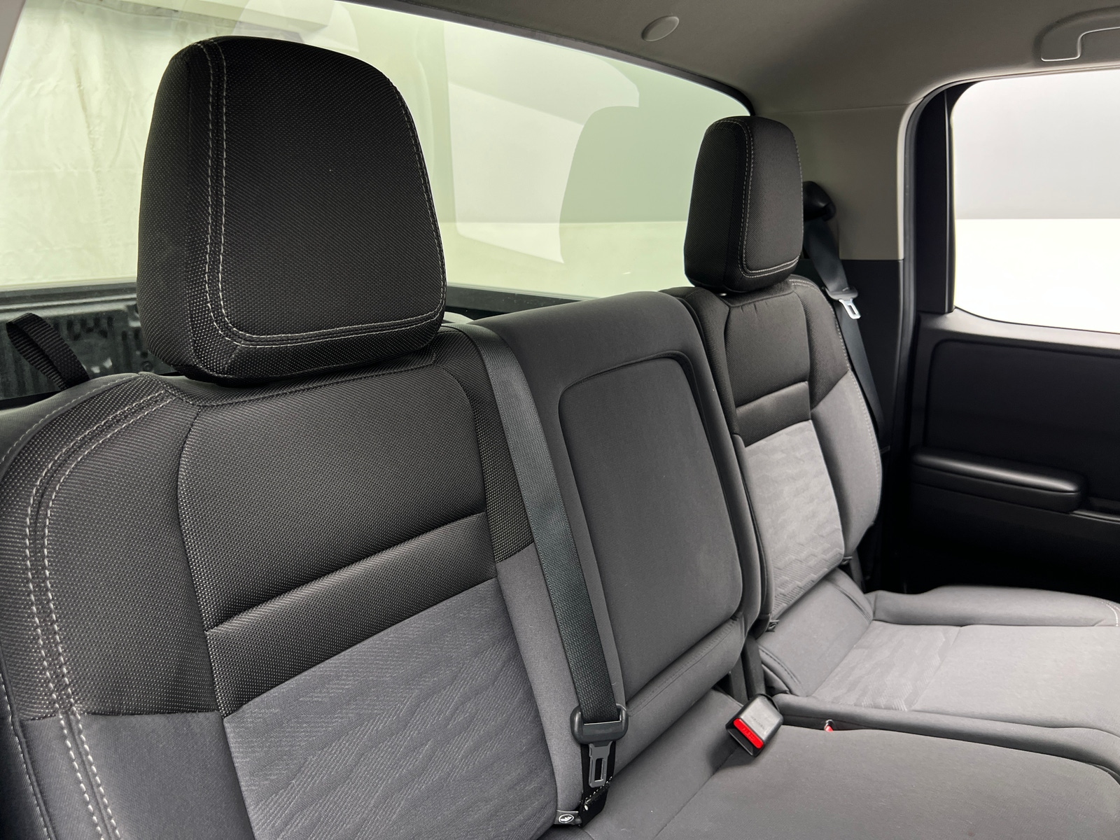 Thumbnail: 2024 Nissan Frontier - 6