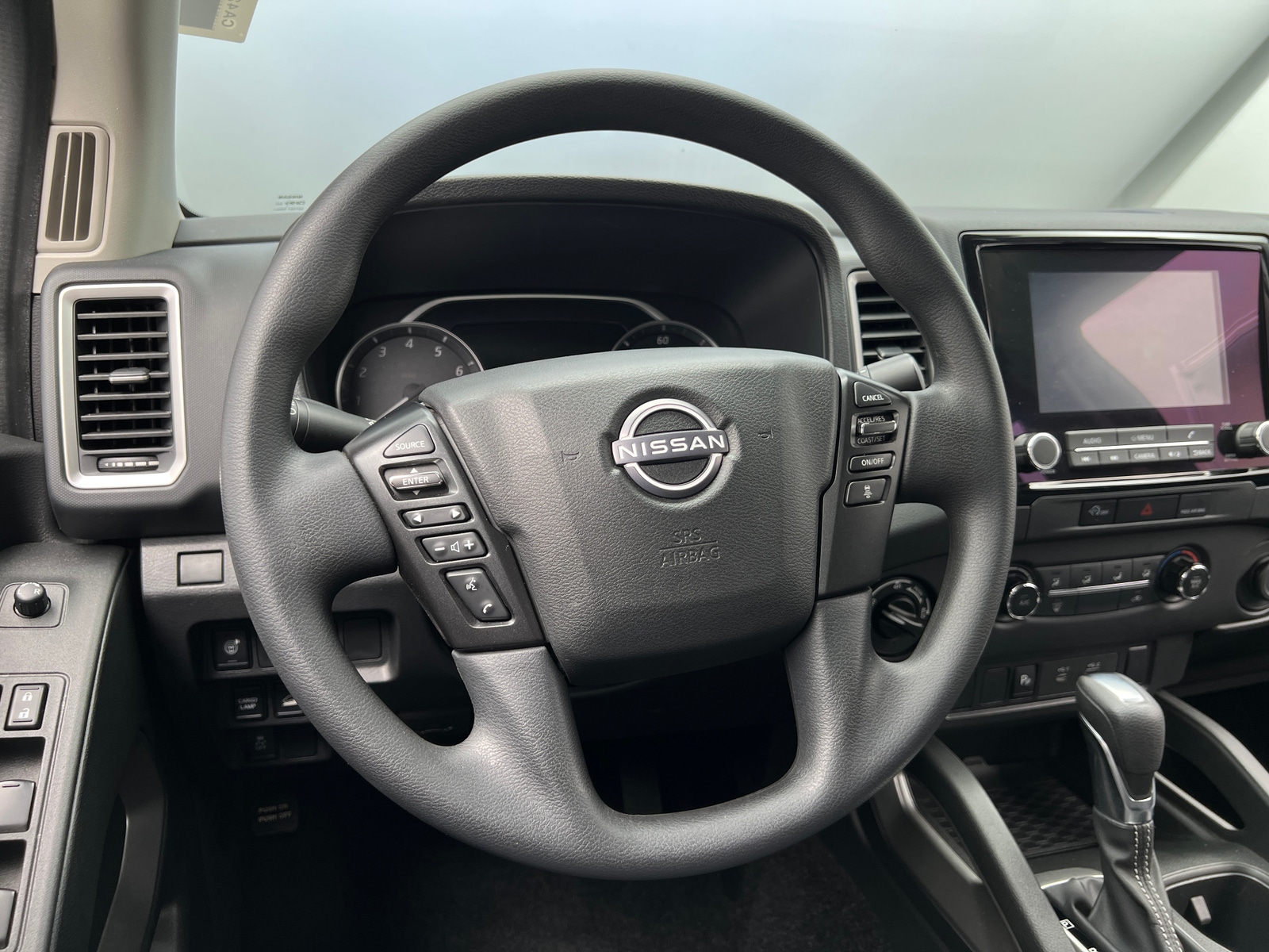 Thumbnail: 2024 Nissan Frontier - 5