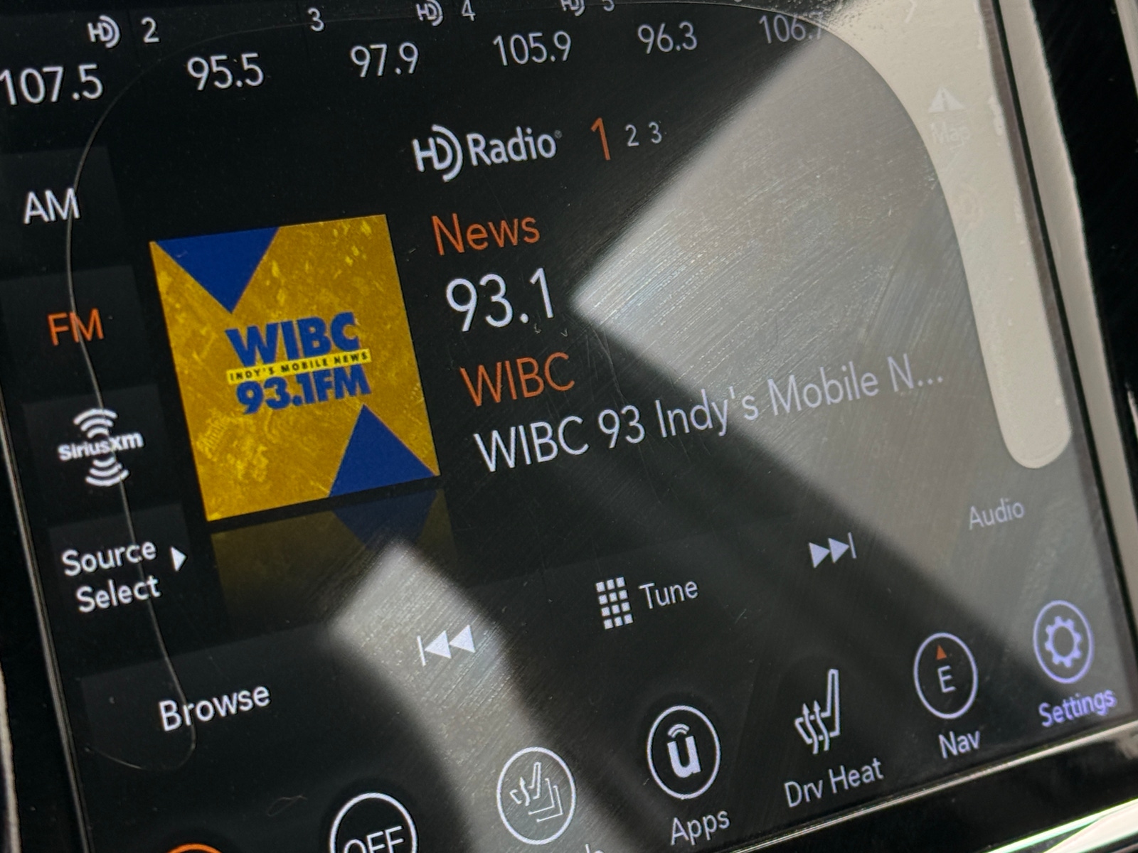 Thumbnail: 2019 Jeep Grand Cherokee - 4