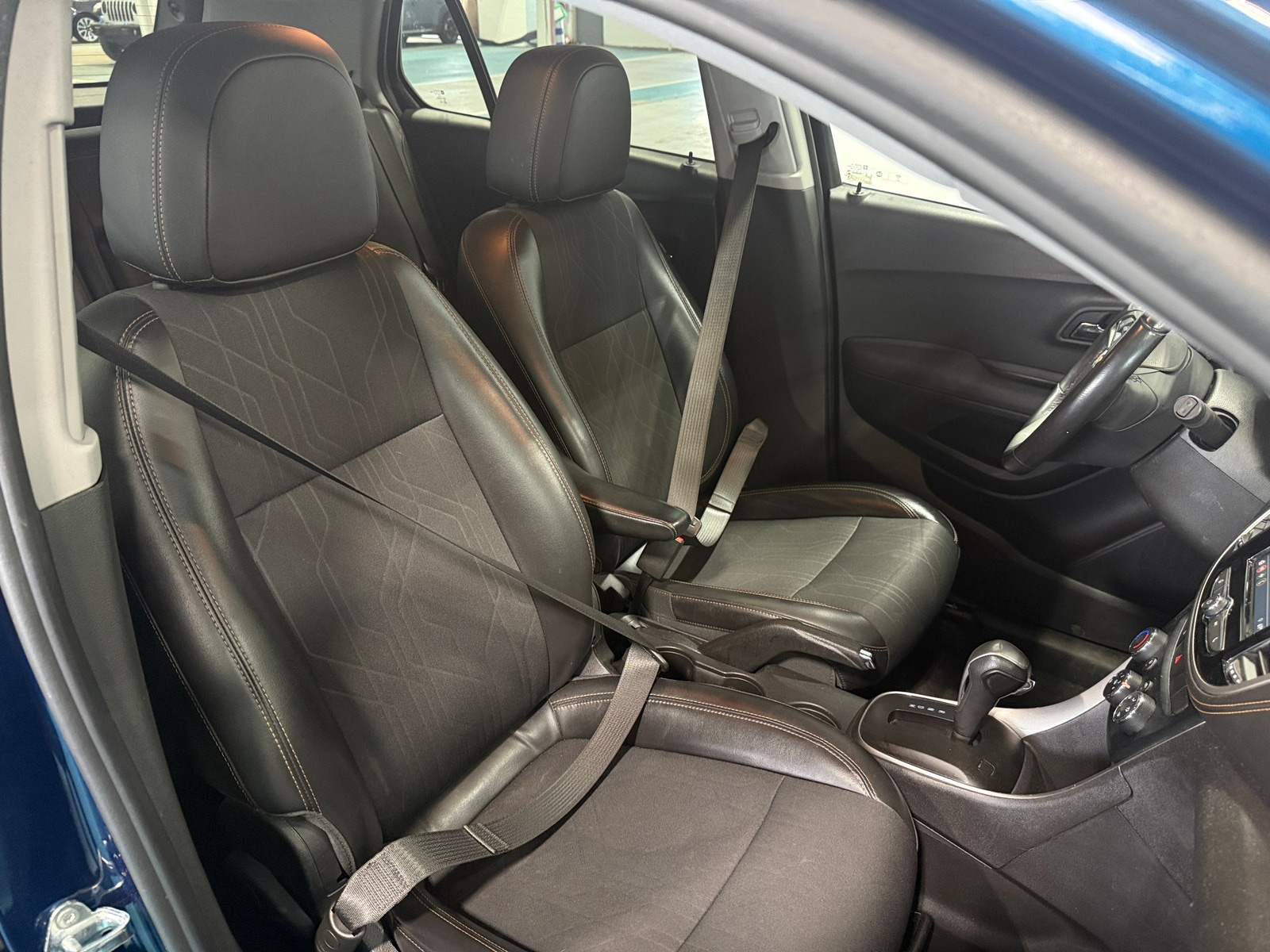 Thumbnail: 2019 Chevrolet Trax - 2