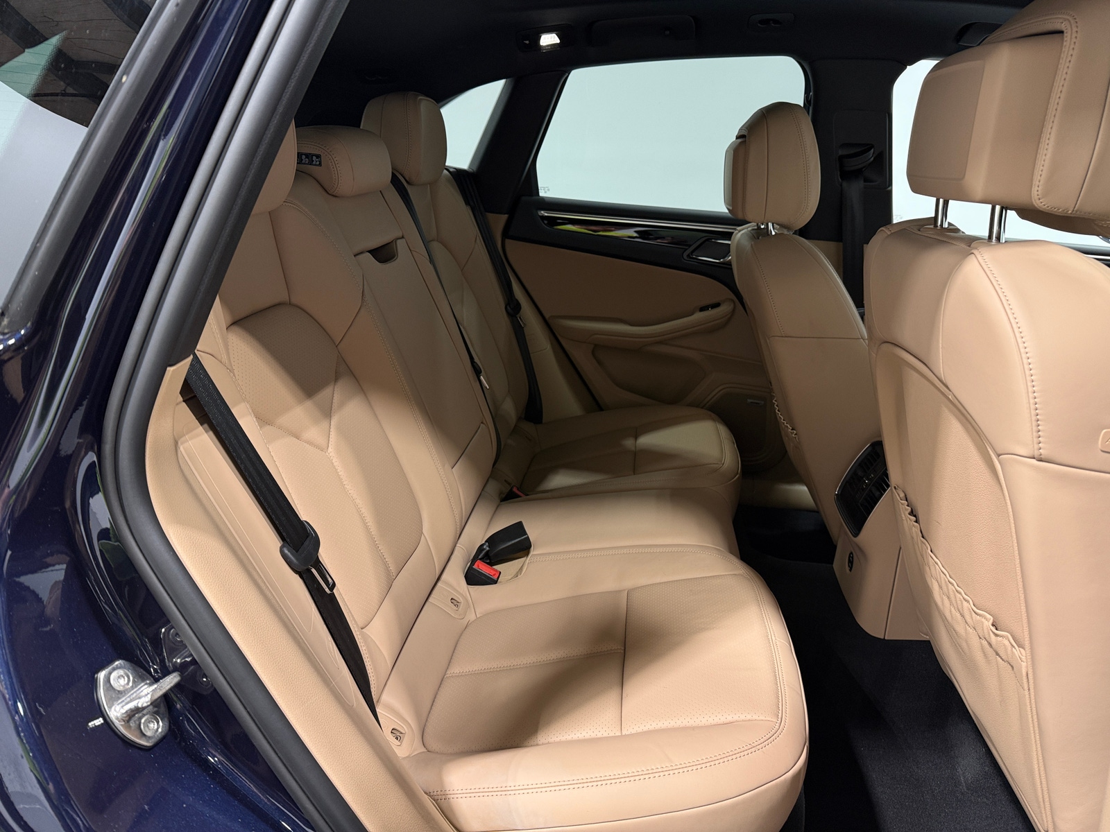 Thumbnail: 2021 Porsche Macan - 5