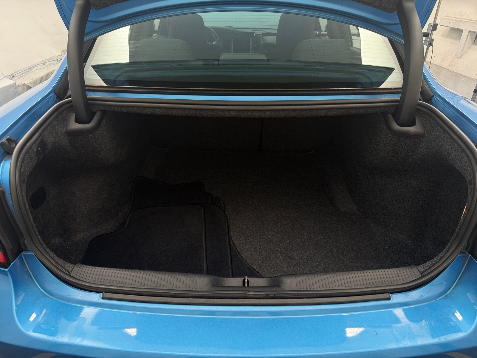 Thumbnail: 2019 Dodge Charger - 7