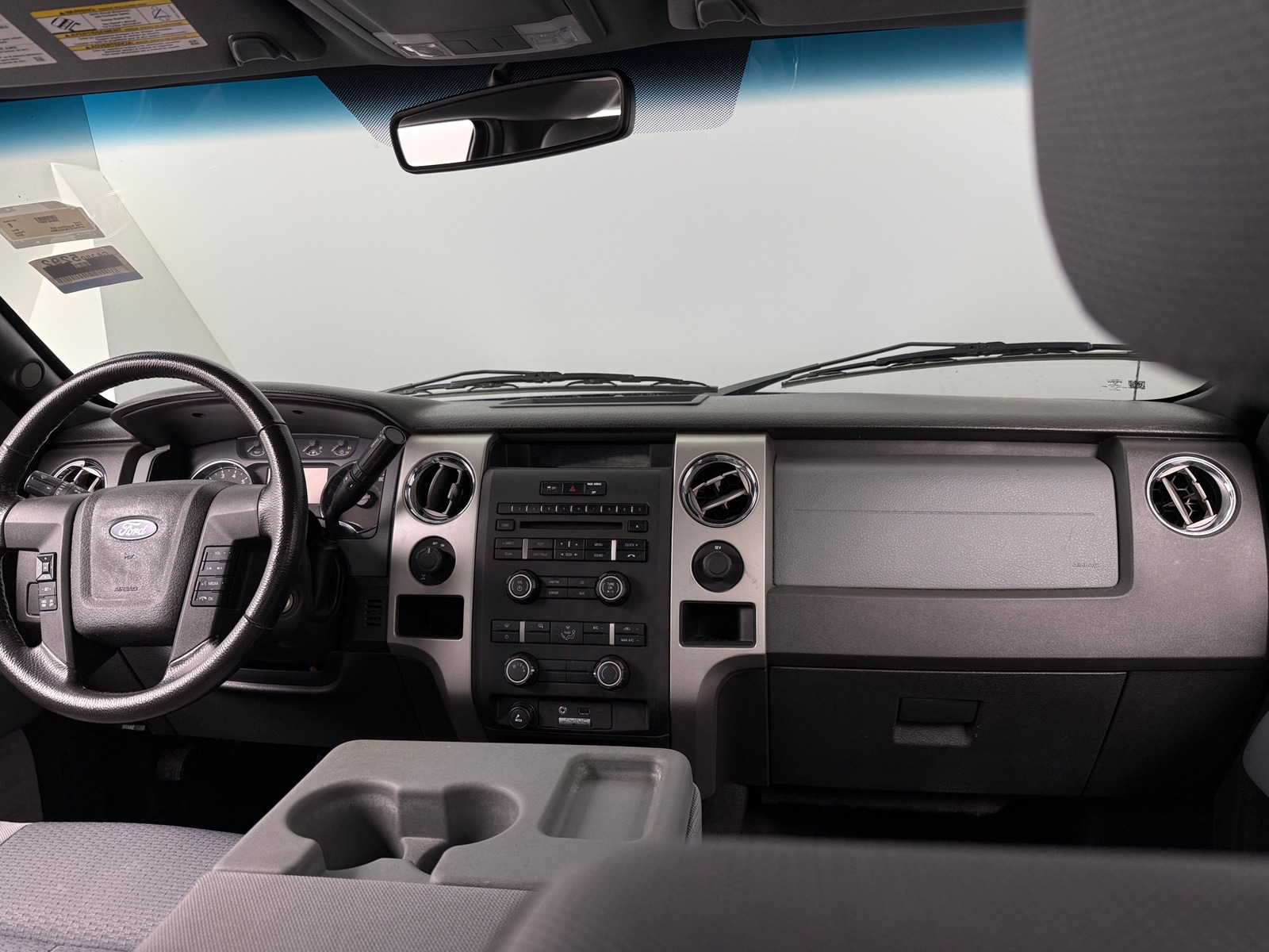 Thumbnail: 2012 Ford Econoline - 3