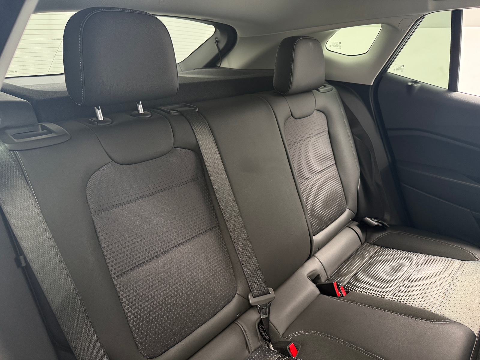 Thumbnail: 2025 Chevrolet Trax - 6