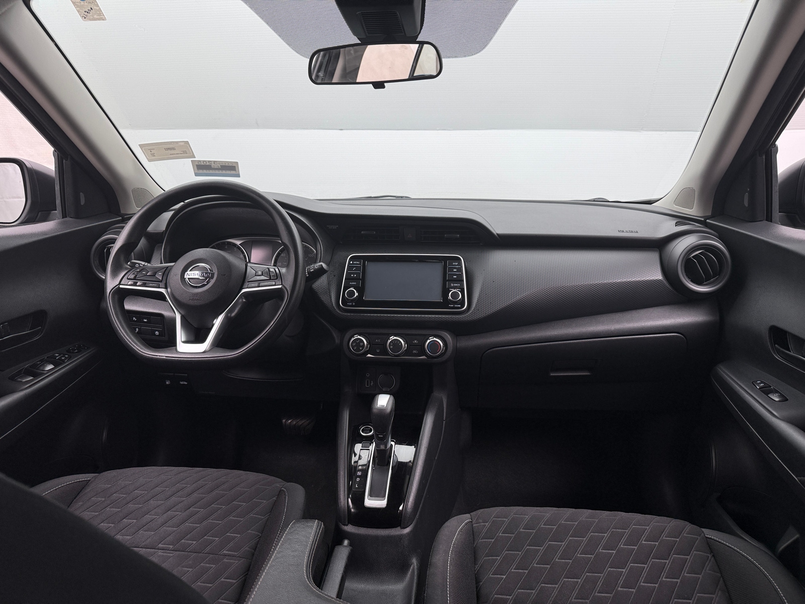 Thumbnail: 2021 Nissan Kicks - 3