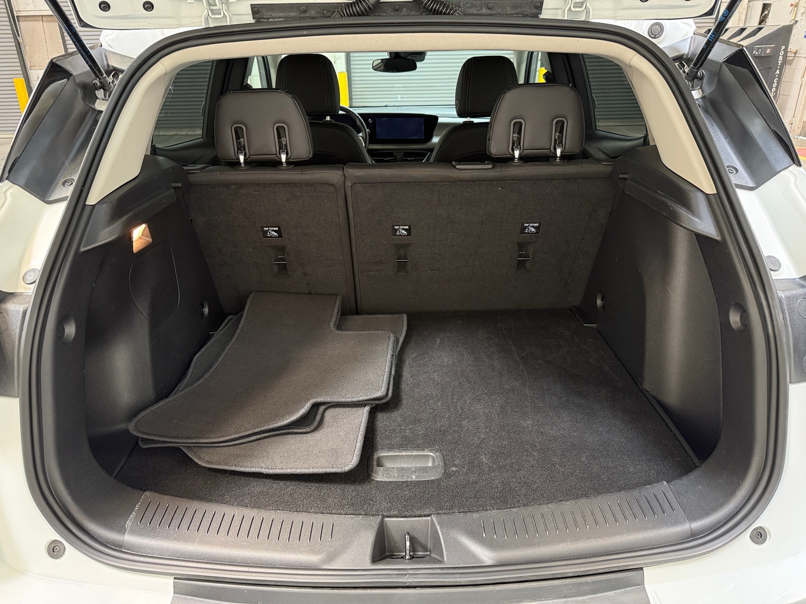 Thumbnail: 2025 Buick Encore GX - 7