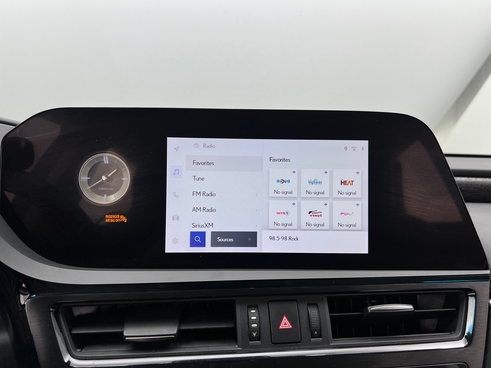 Thumbnail: 2023 Lexus ES - 3