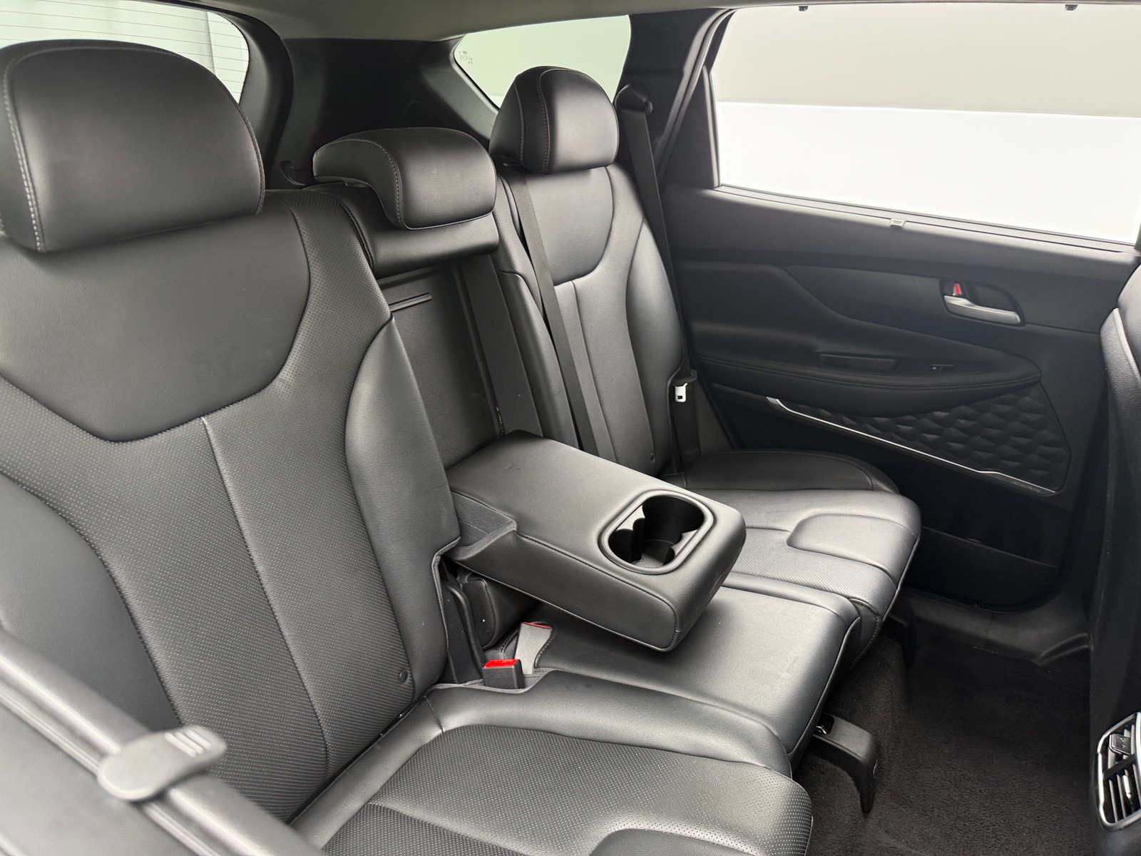 Thumbnail: 2023 Hyundai Santa Fe - 5