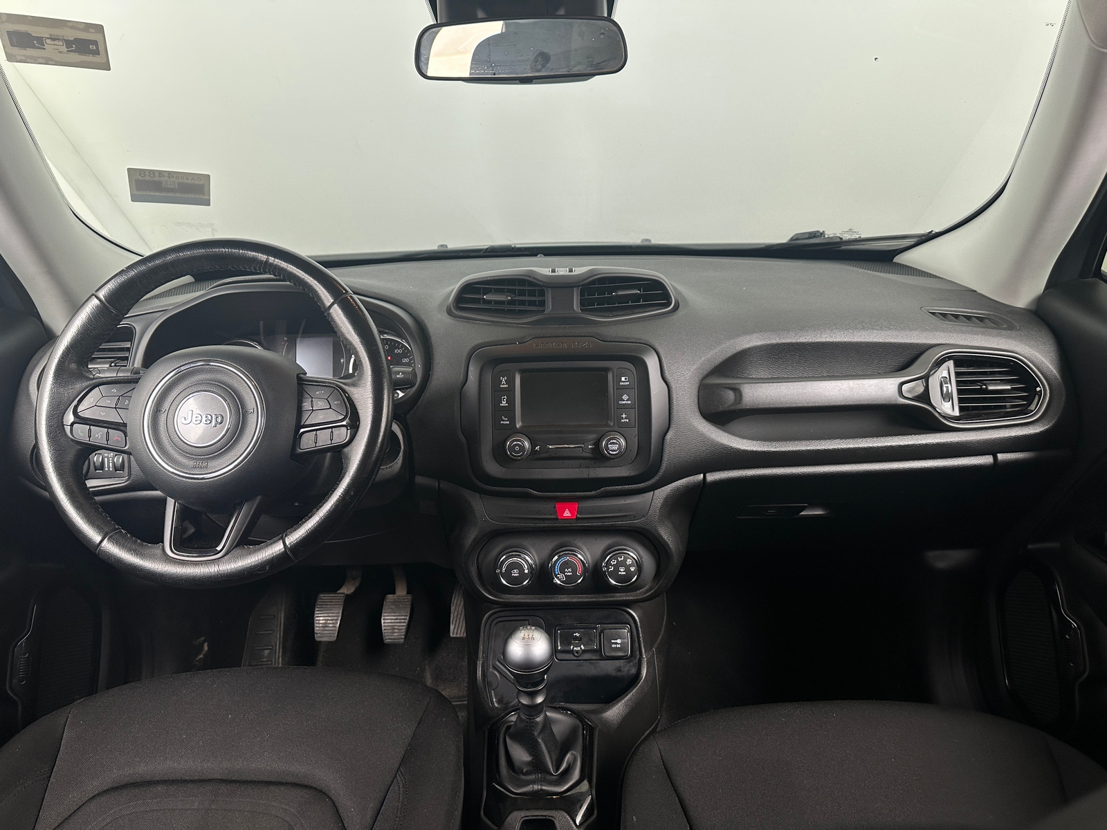Thumbnail: 2017 Jeep Renegade - 3