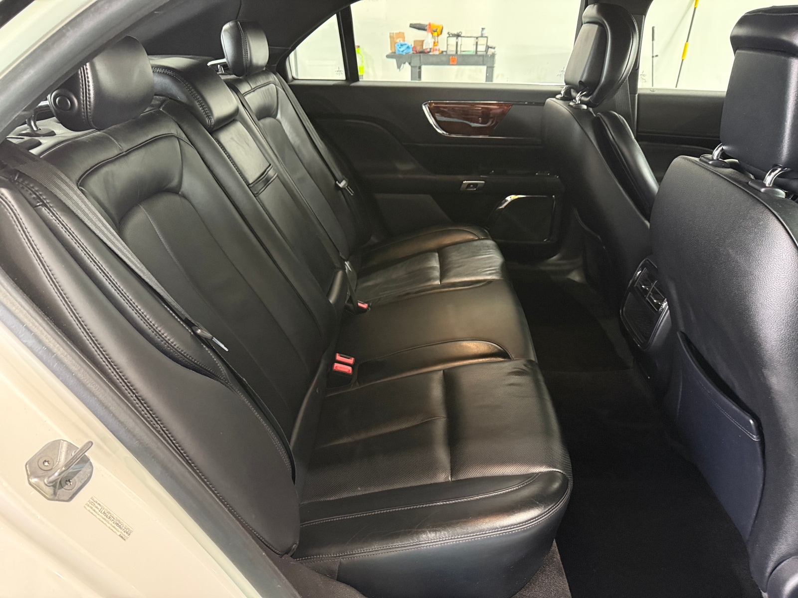 Thumbnail: 2017 Lincoln Continental - 5