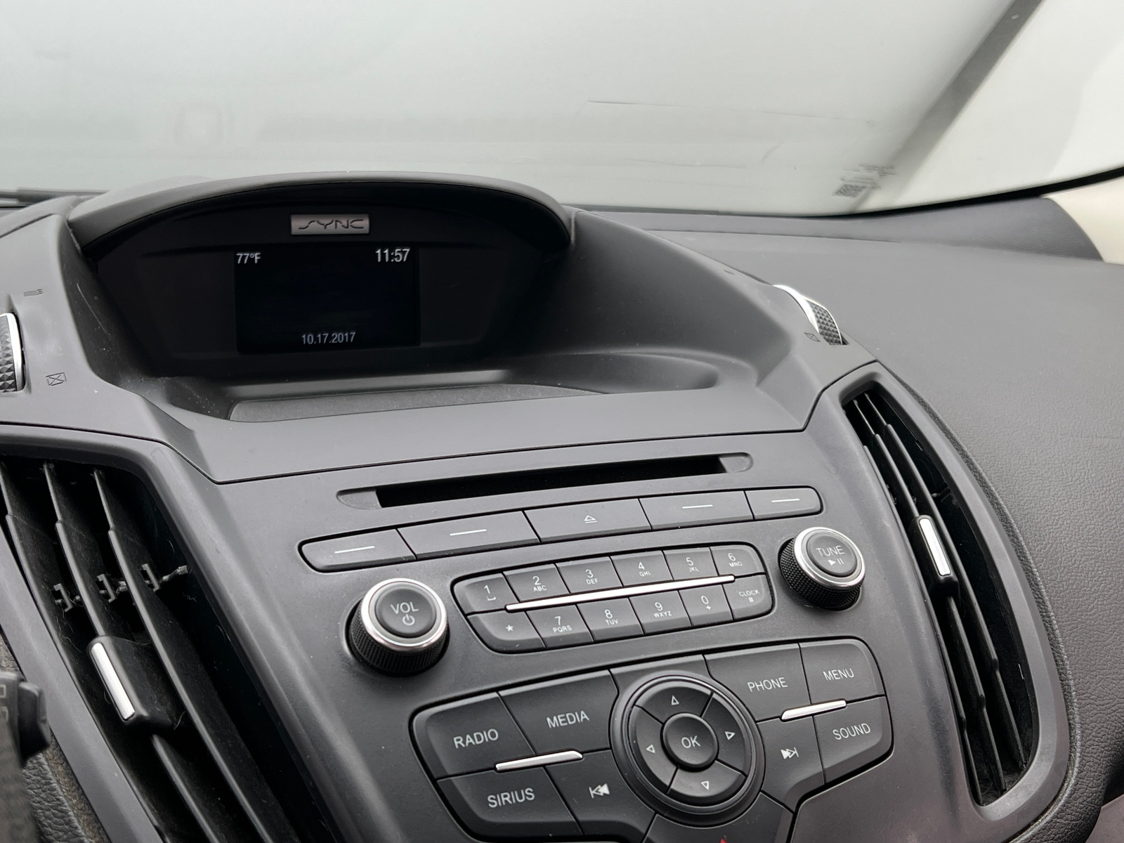 Thumbnail: 2018 Ford Escape - 4