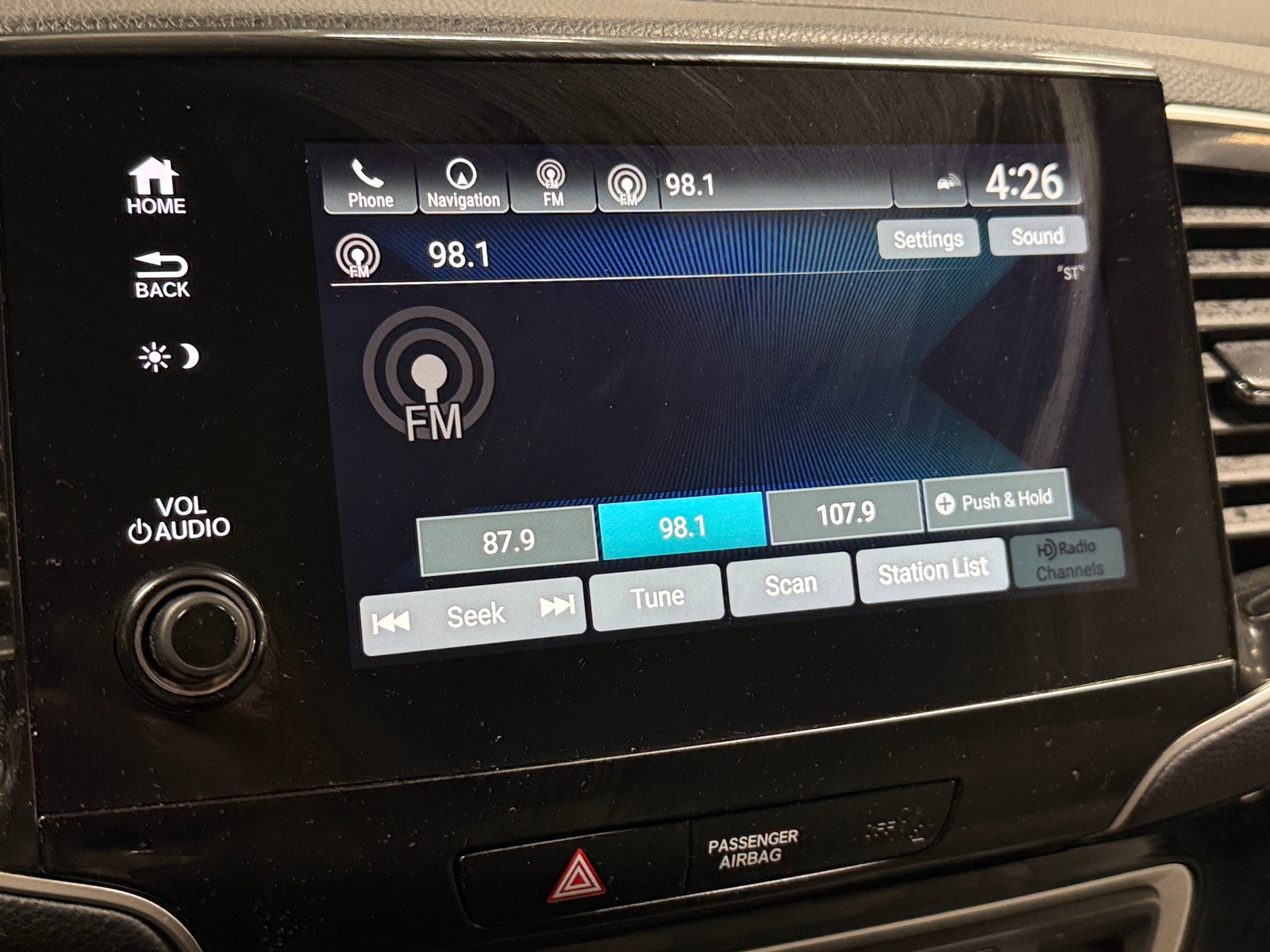 Thumbnail: 2019 Honda Passport - 3