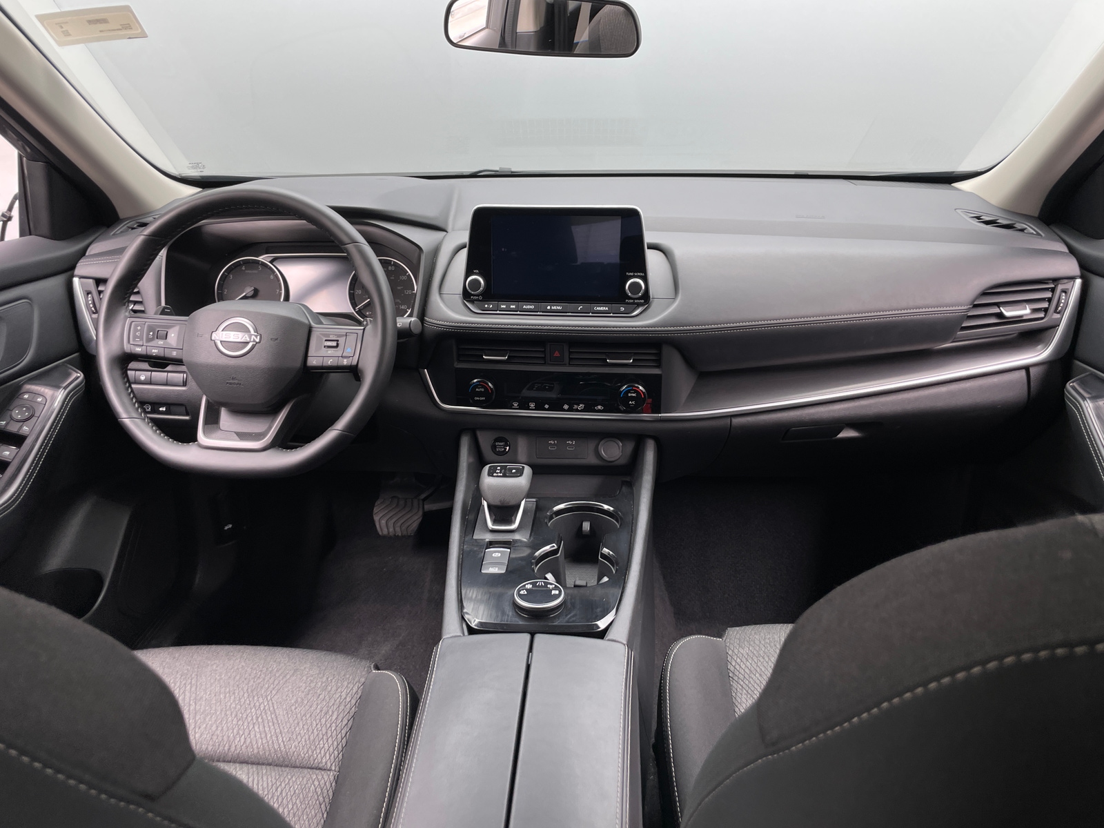 Thumbnail: 2025 Nissan Rogue - 3