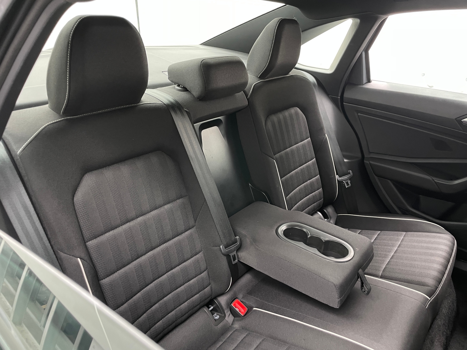 Thumbnail: 2024 Volkswagen Jetta - 6