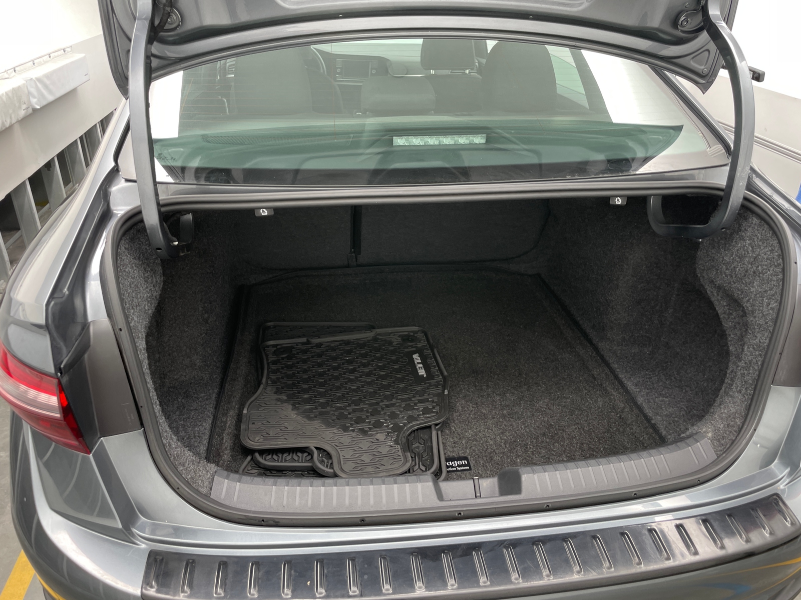 Thumbnail: 2024 Volkswagen Jetta - 7