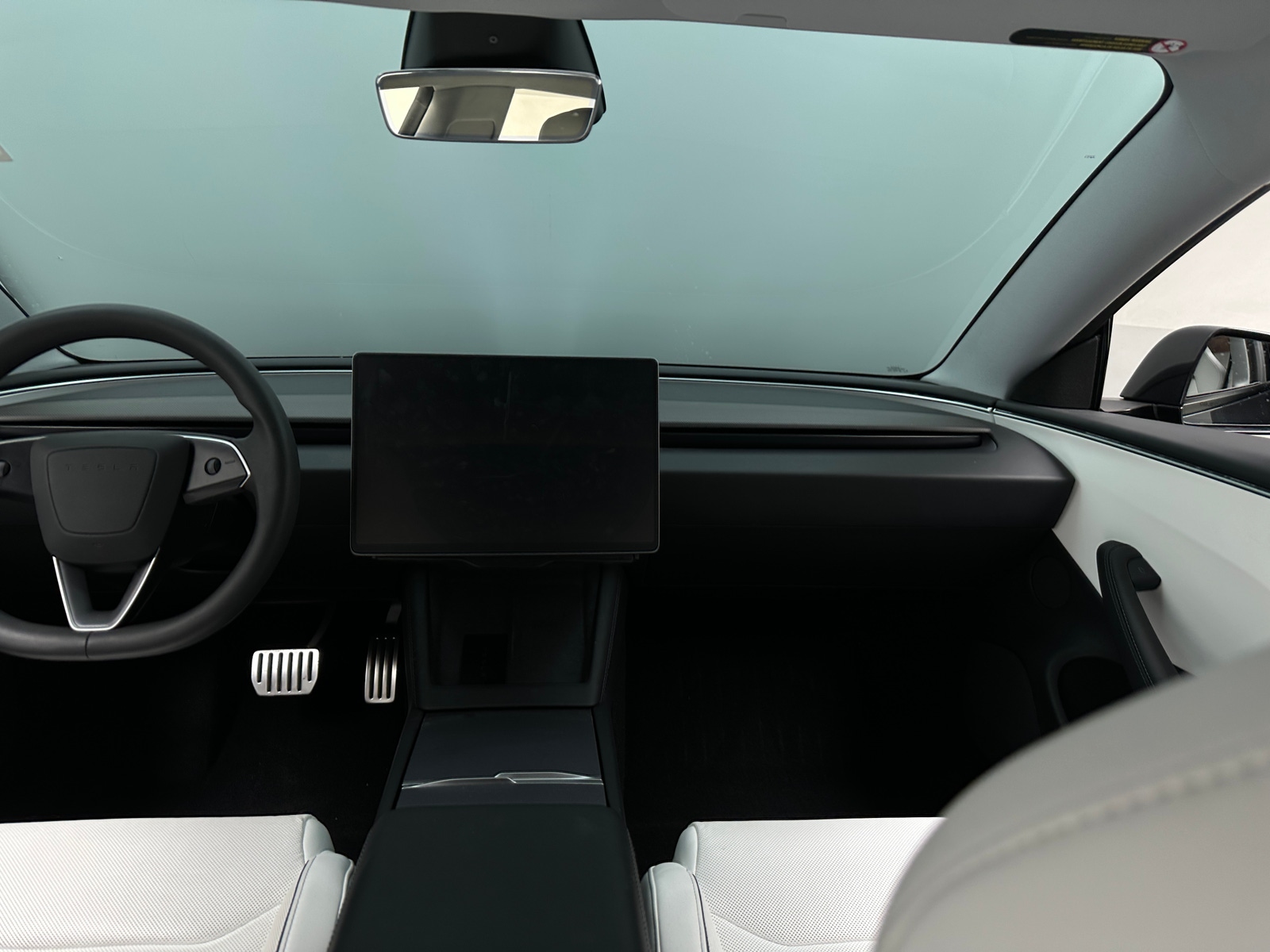 Thumbnail: 2024 Tesla Model 3 - 2