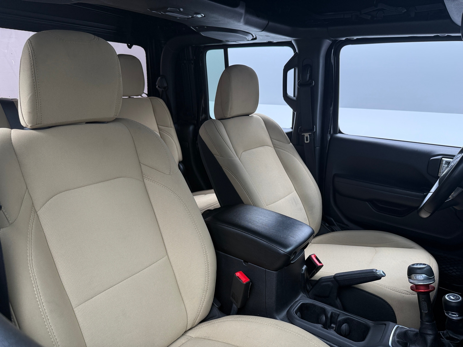 Thumbnail: 2020 Jeep Gladiator - 2