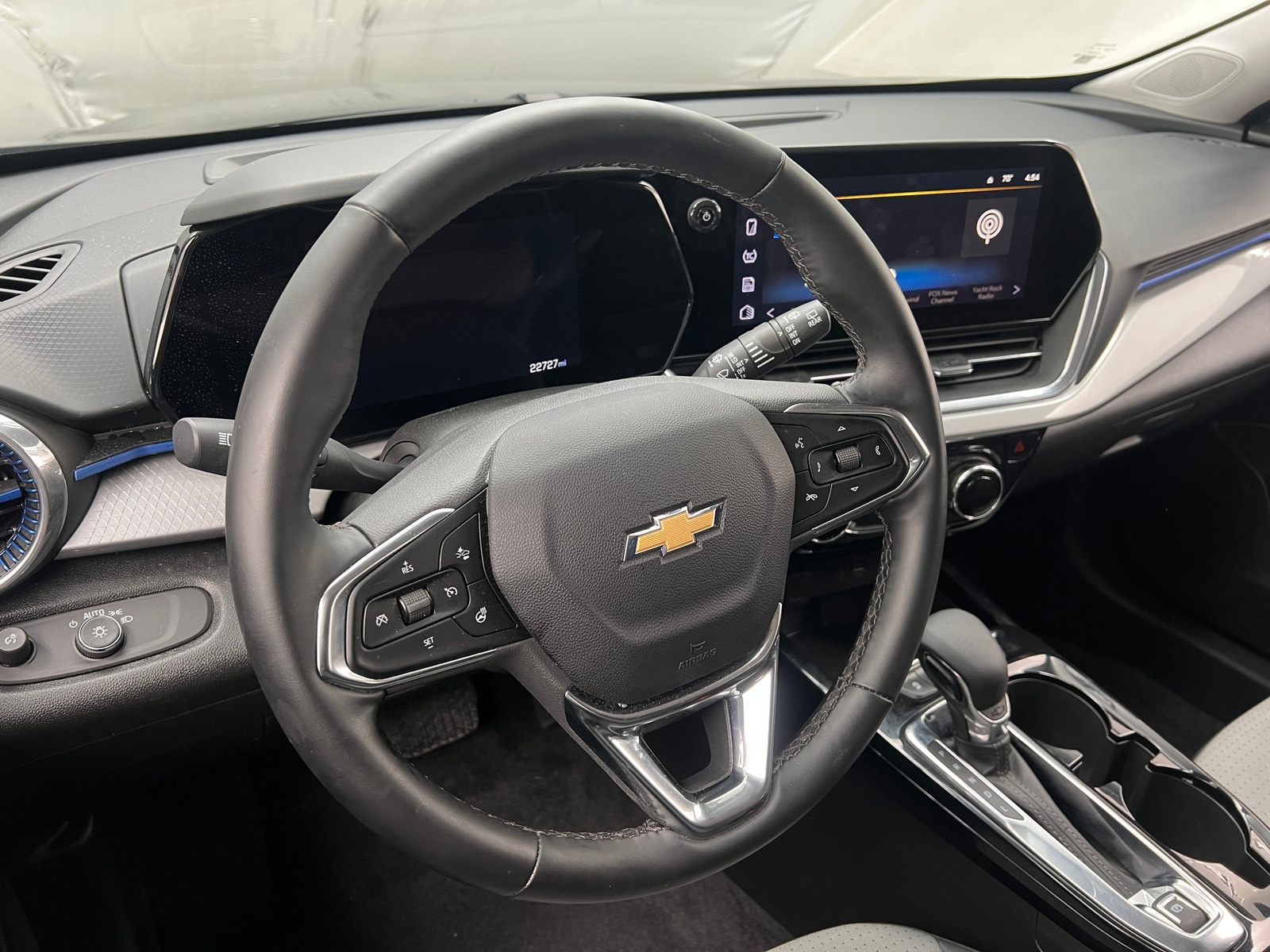 Thumbnail: 2025 Chevrolet Trax - 5
