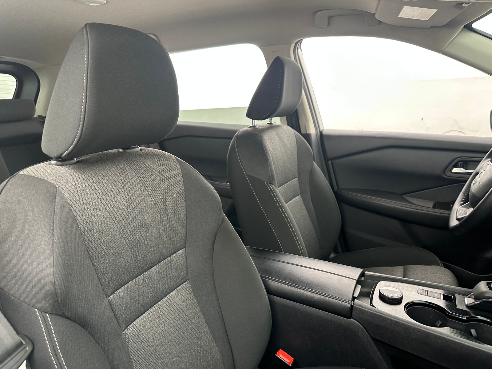 Thumbnail: 2025 Nissan Rogue - 2