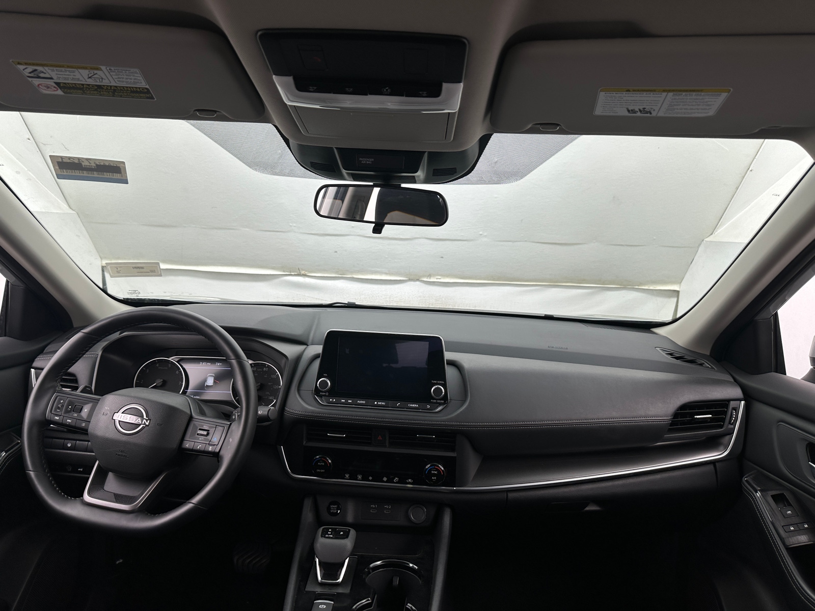 Thumbnail: 2025 Nissan Rogue - 3