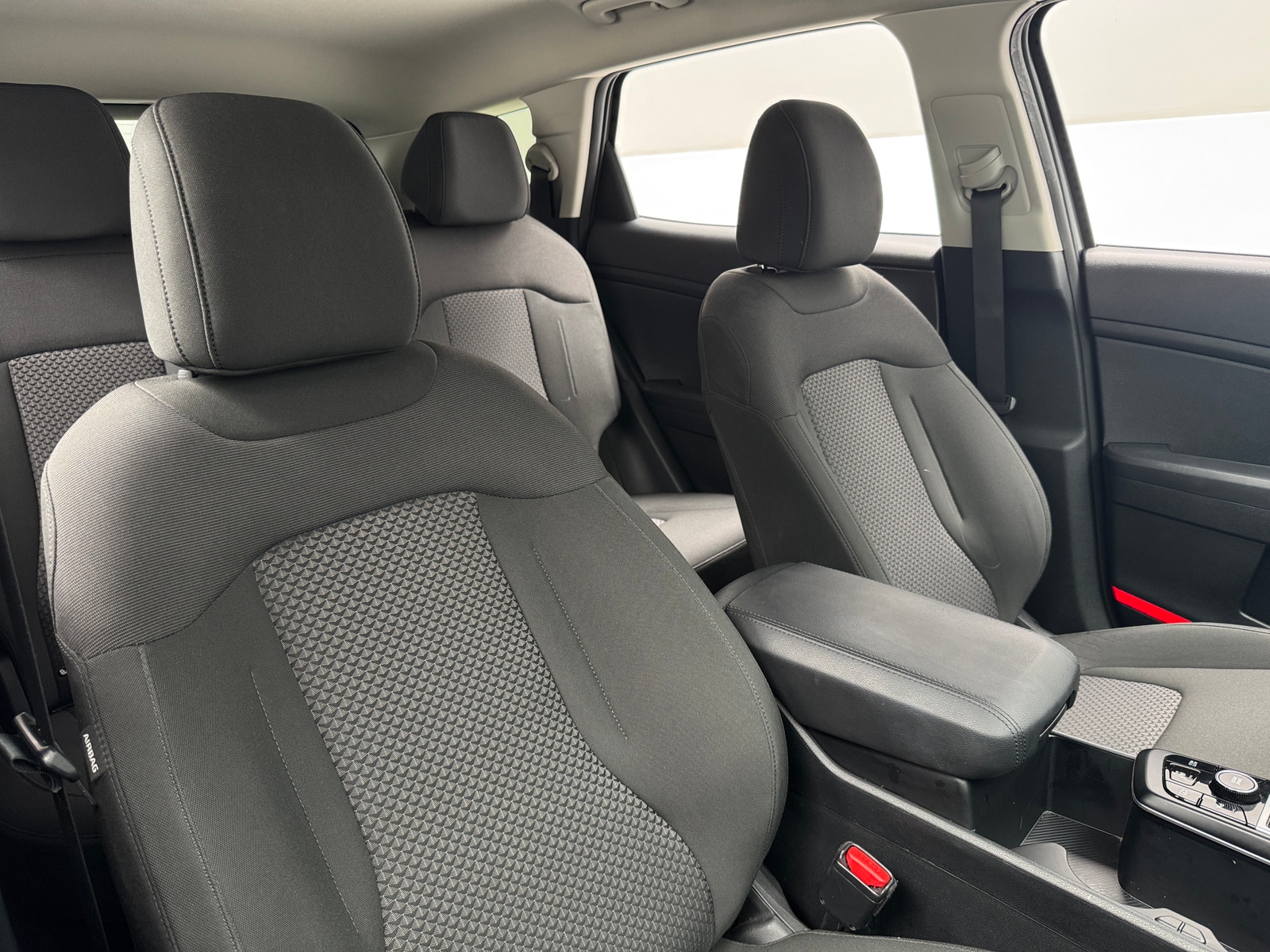 Thumbnail: 2025 Kia Sportage - 2