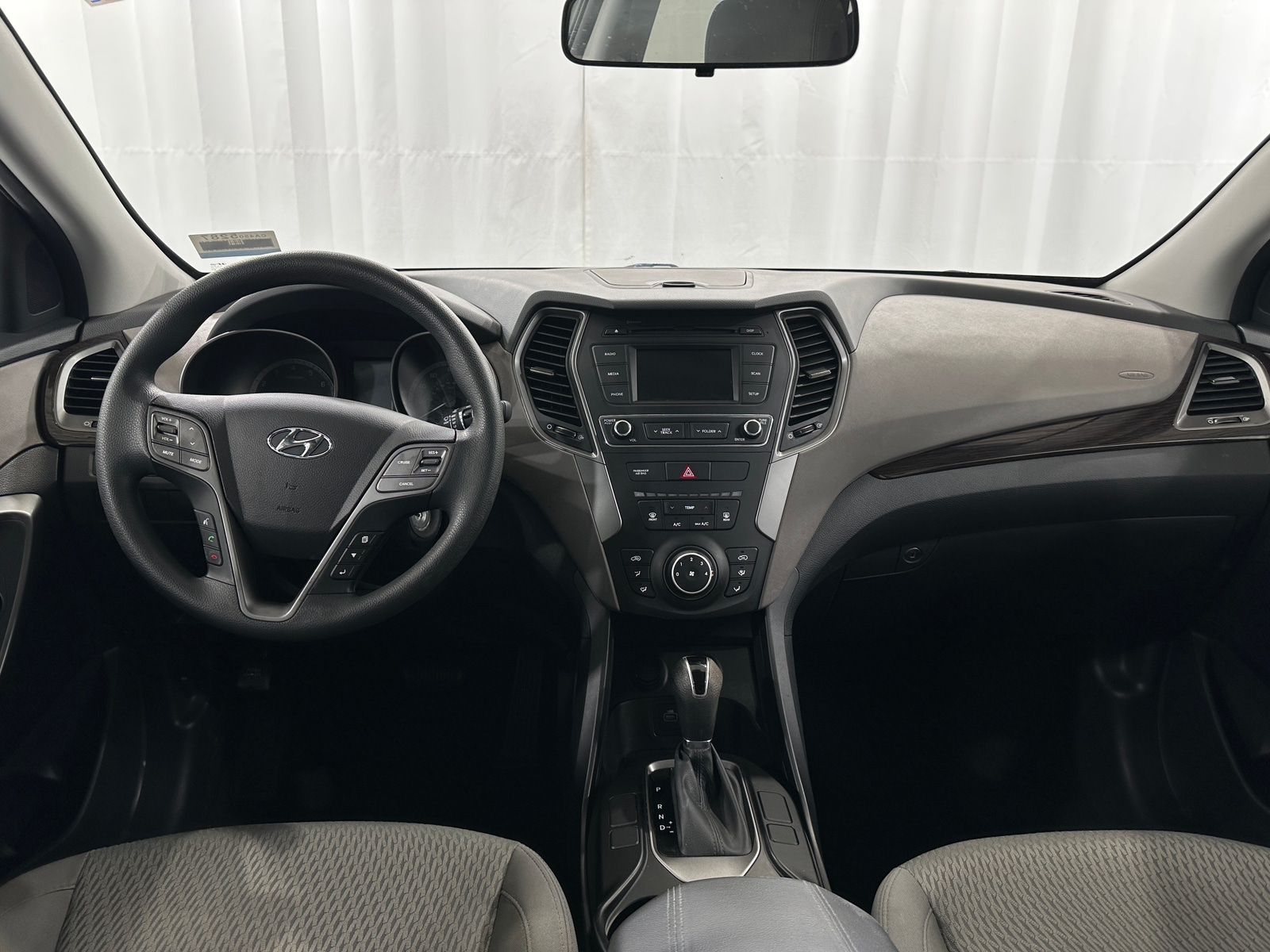 Thumbnail: 2018 Hyundai Santa Fe - 3