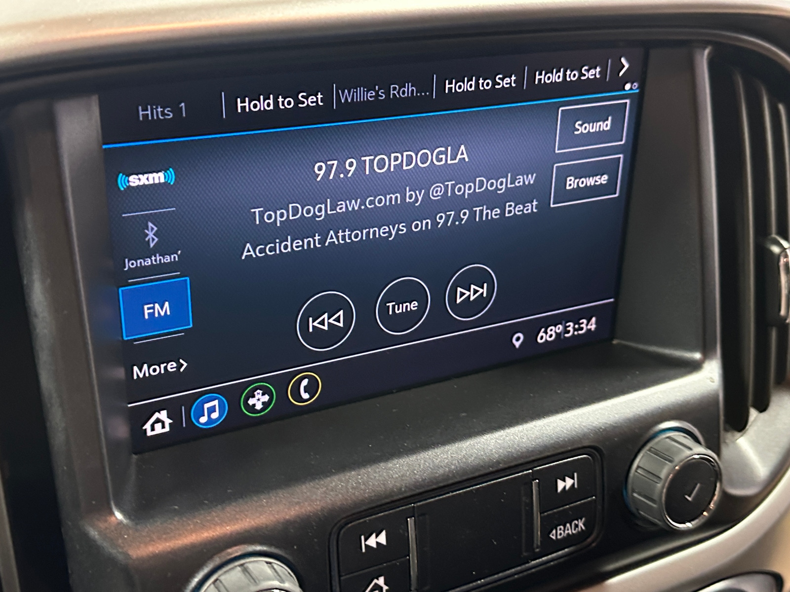 Thumbnail: 2022 Chevrolet Colorado - 4