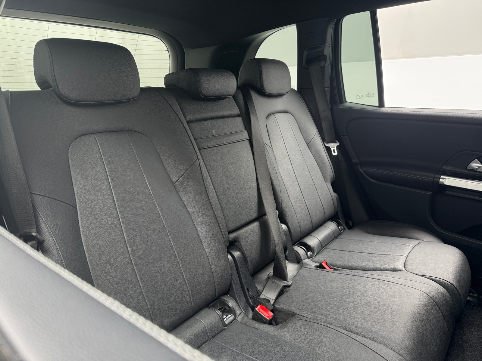 Thumbnail: 2025 Mercedes-Benz GLB - 5