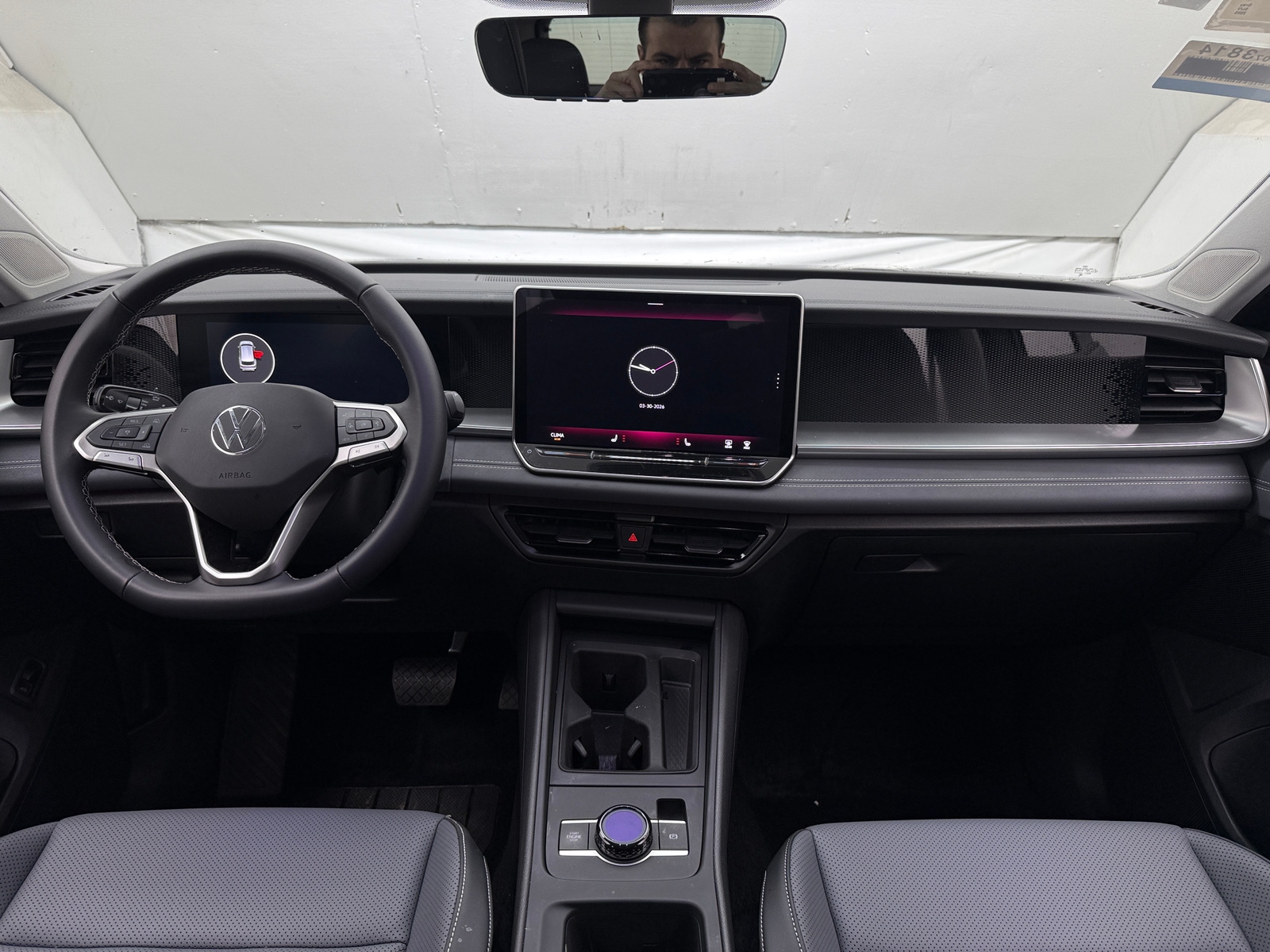 Thumbnail: 2025 Volkswagen Tiguan - 2