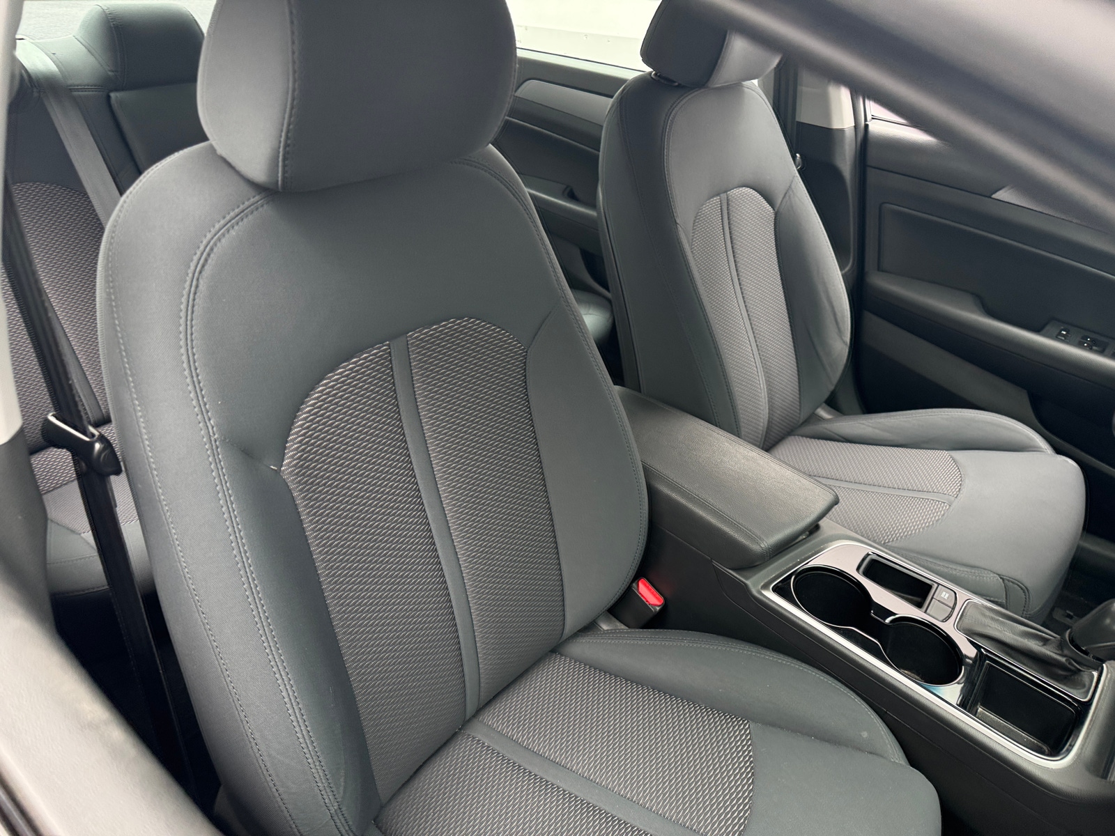 Thumbnail: 2018 Hyundai Sonata - 2