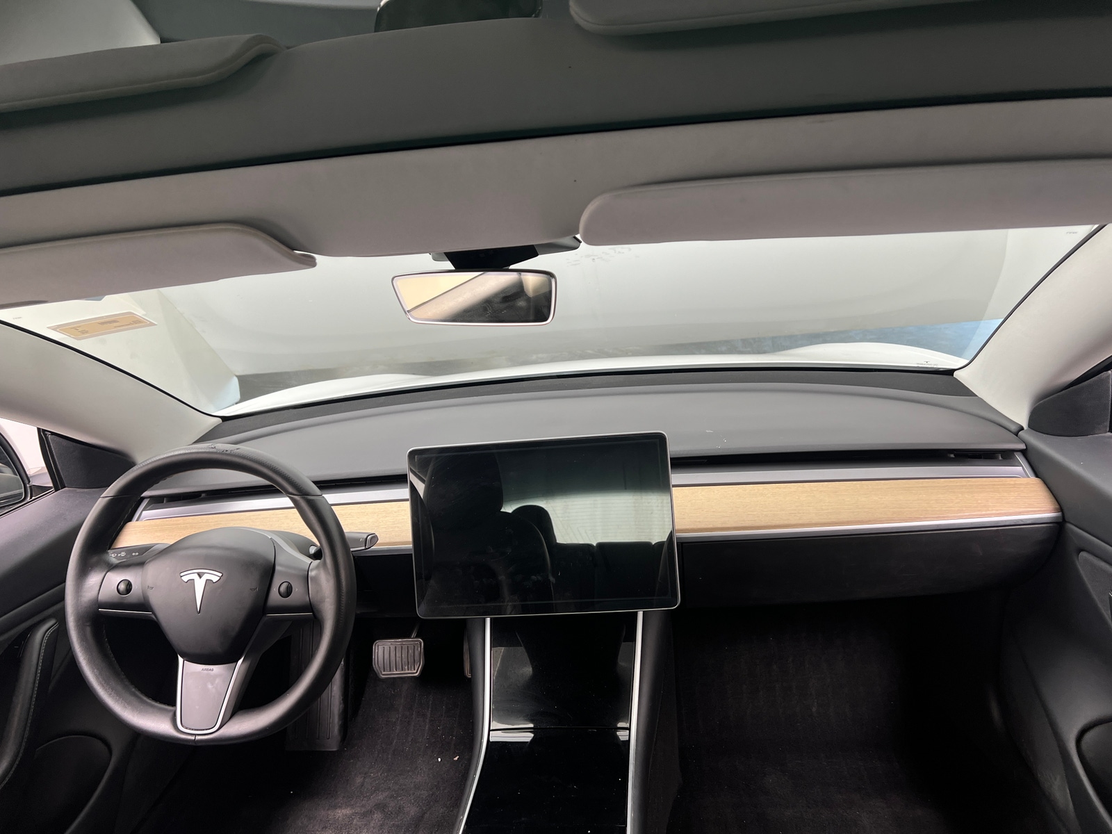 Thumbnail: 2019 Tesla Model 3 - 2