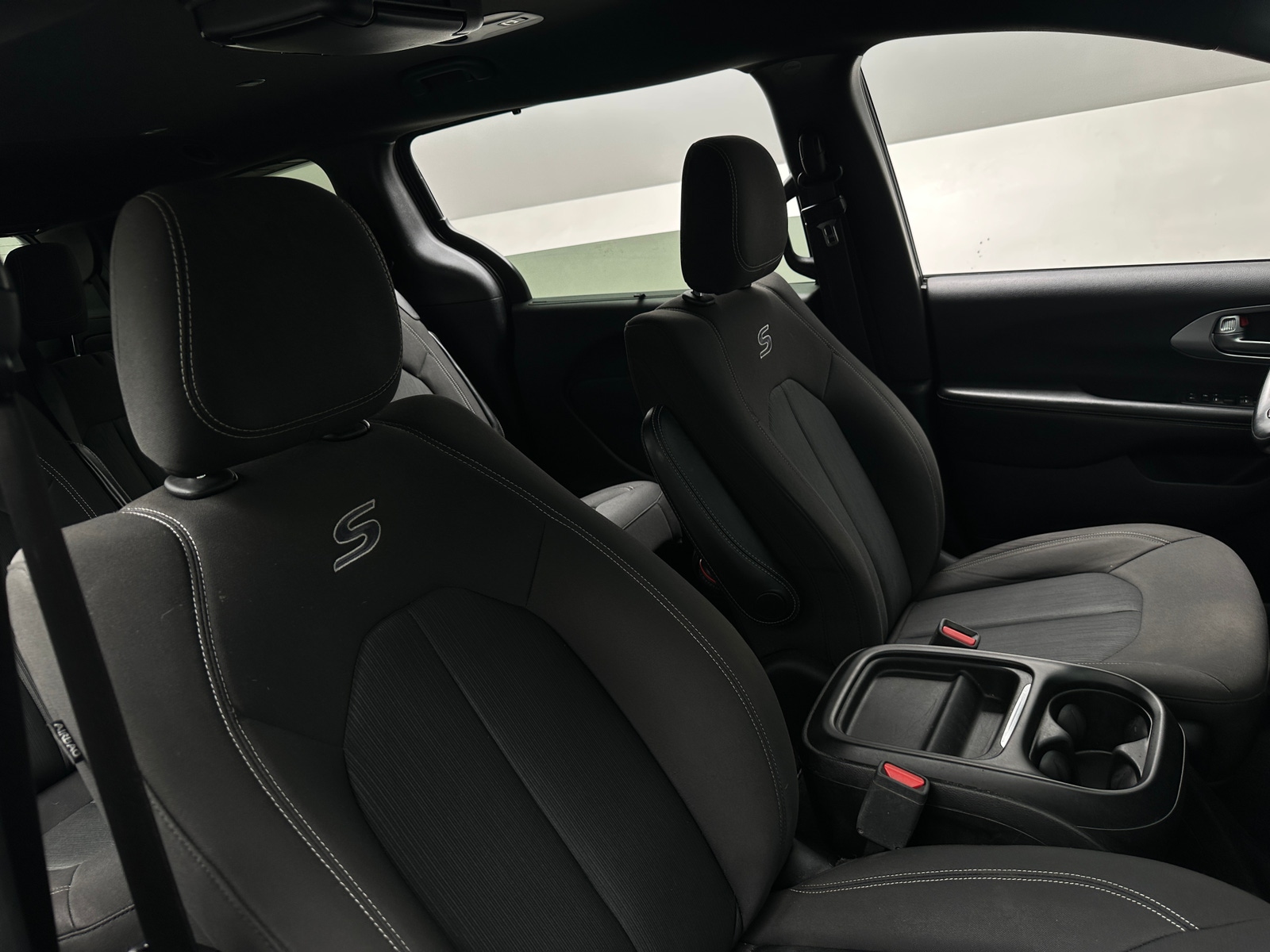 Thumbnail: 2019 Chrysler Pacifica - 2