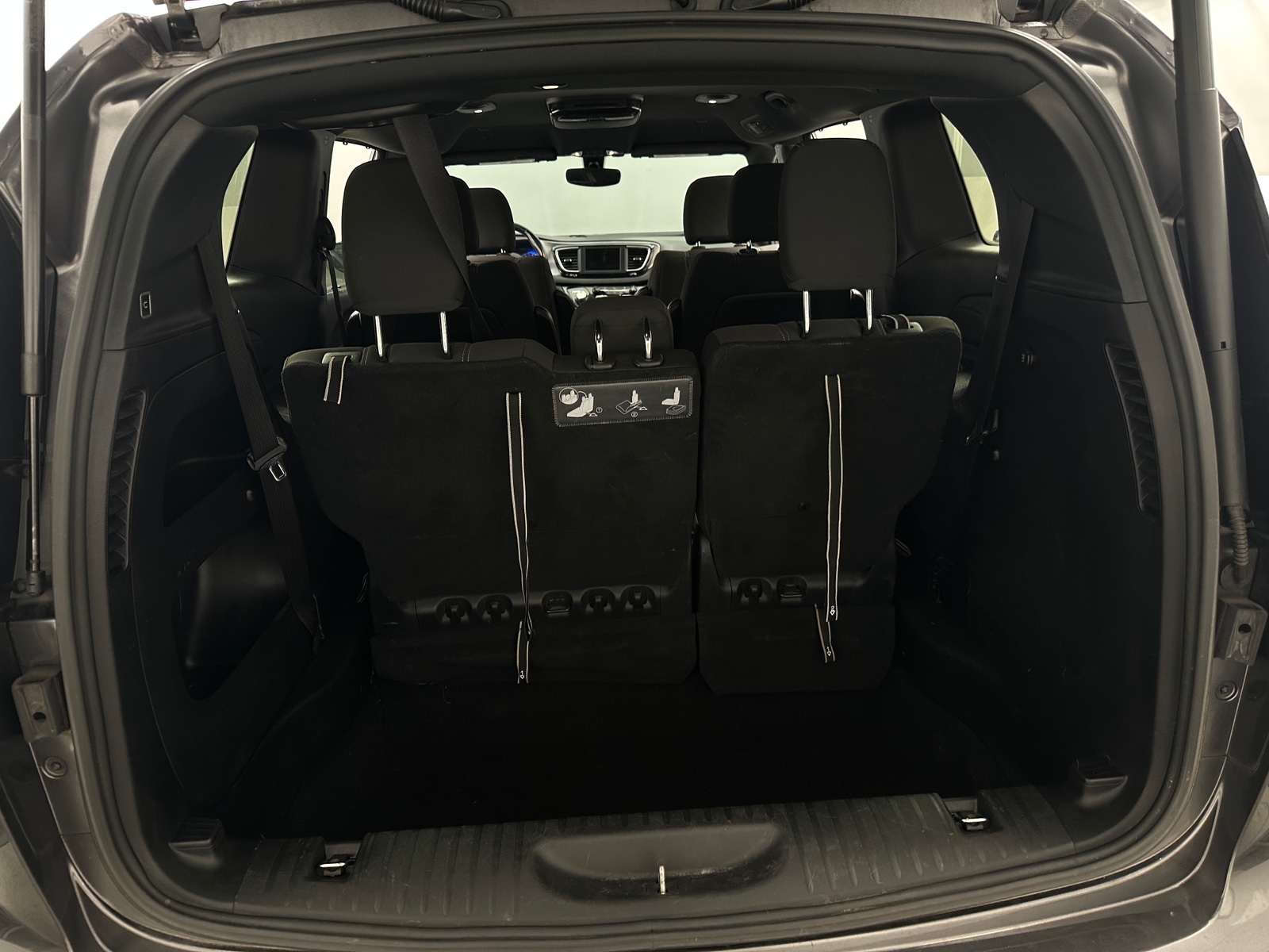 Thumbnail: 2019 Chrysler Pacifica - 7