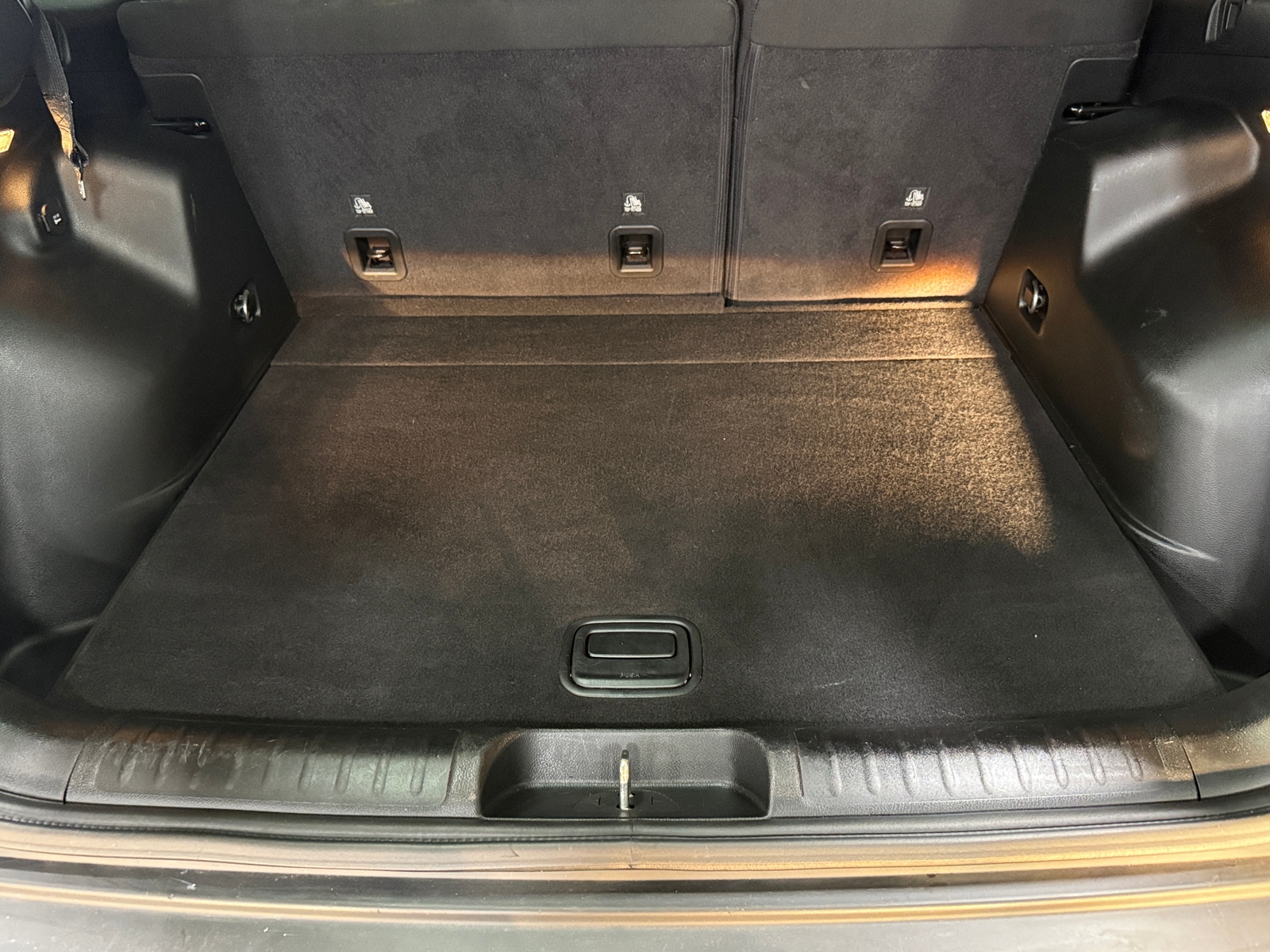 Thumbnail: 2020 Jeep Cherokee - 7