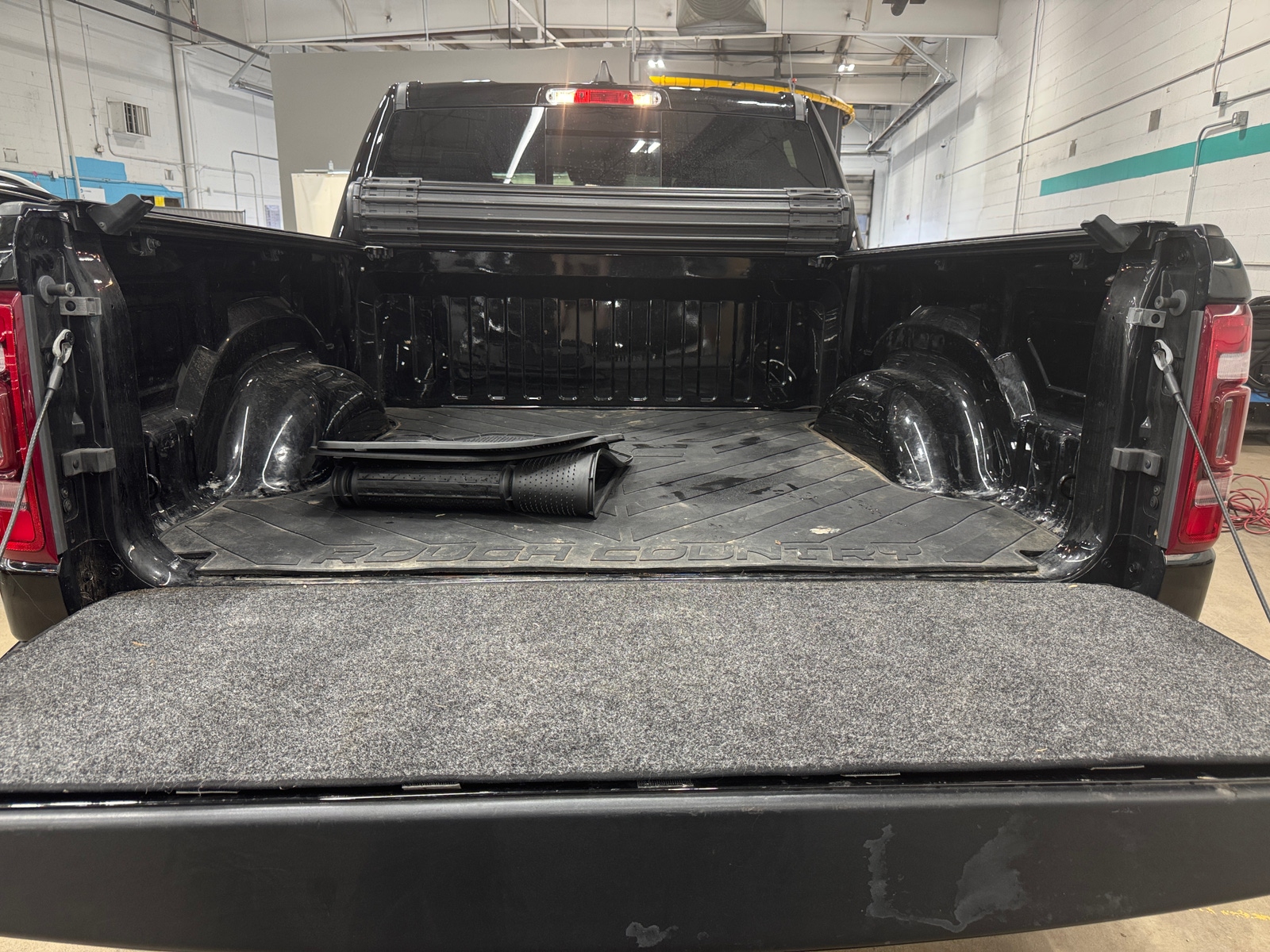 Thumbnail: 2024 RAM 1500 - 6