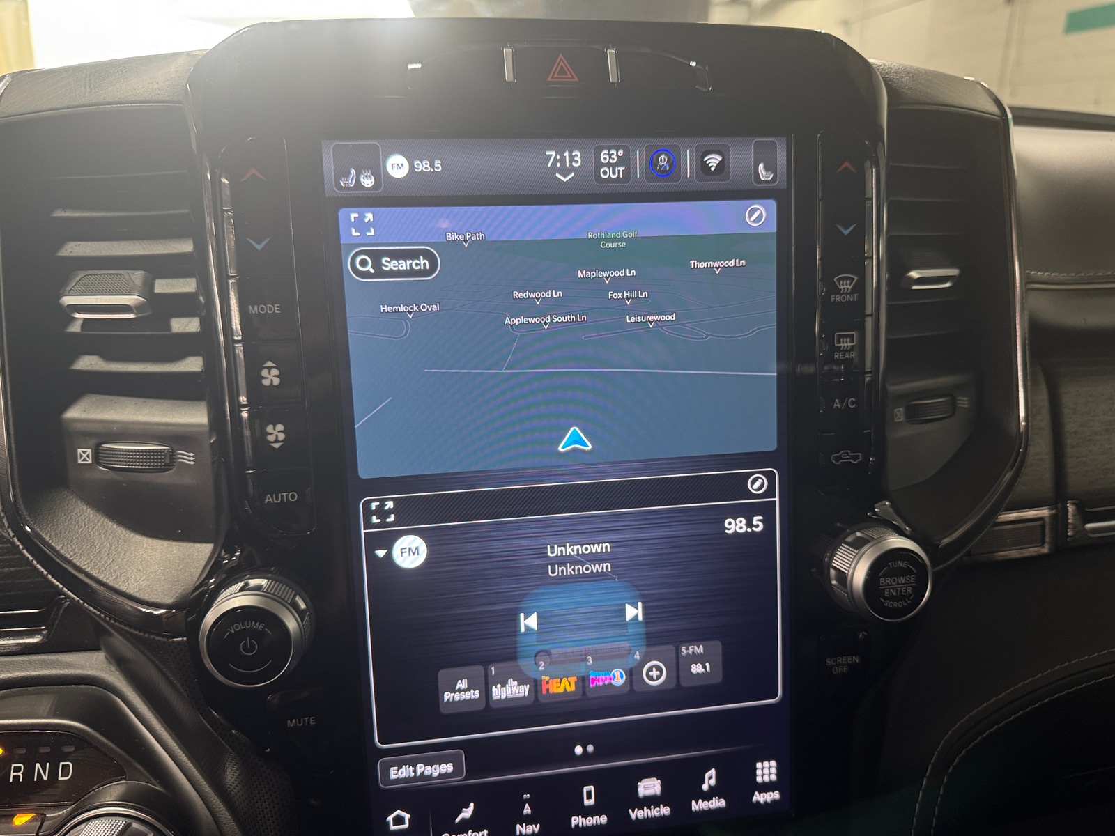 Thumbnail: 2024 RAM 1500 - 3